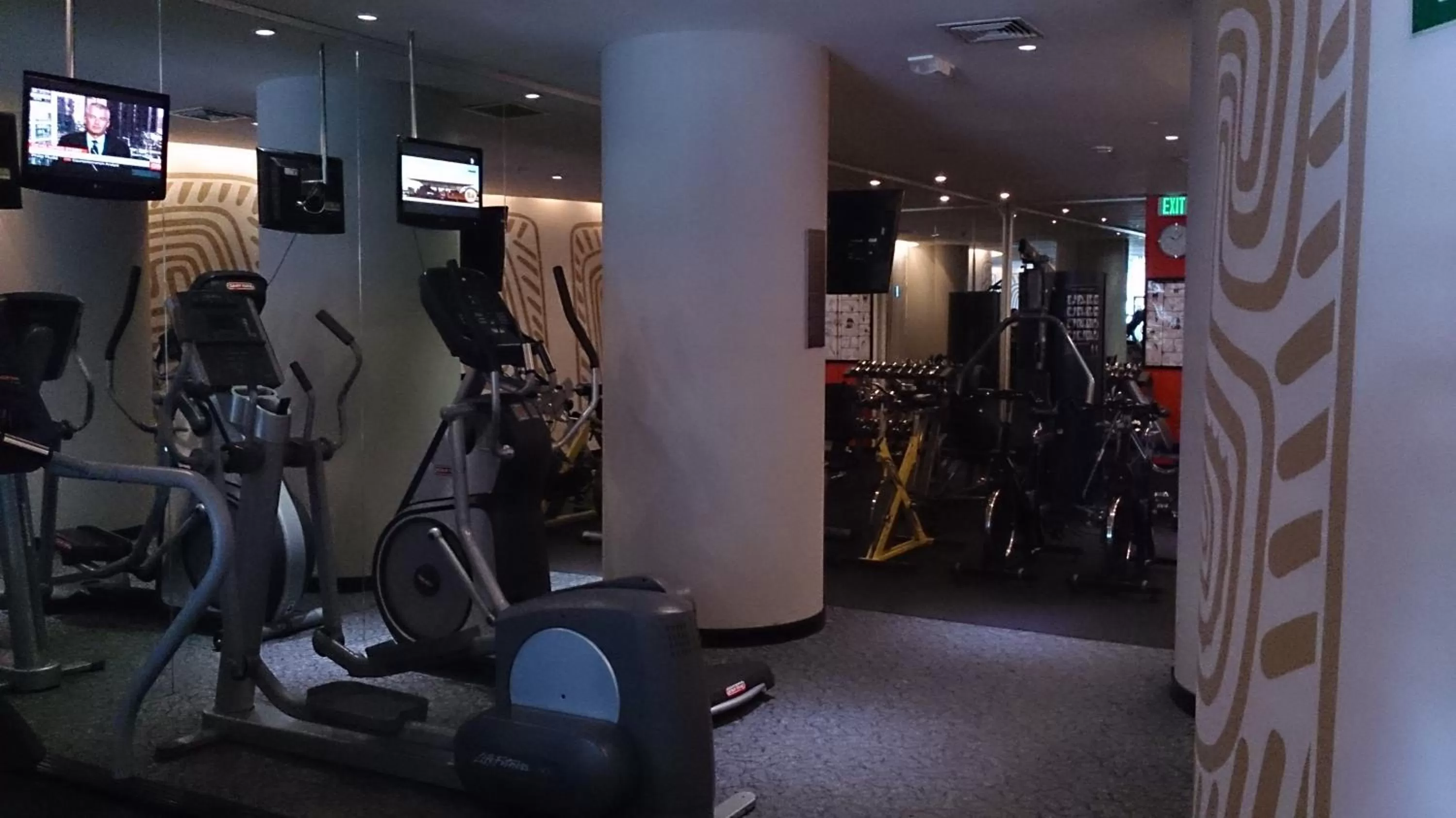 Fitness centre/facilities in Decapolis Hotel Panama City