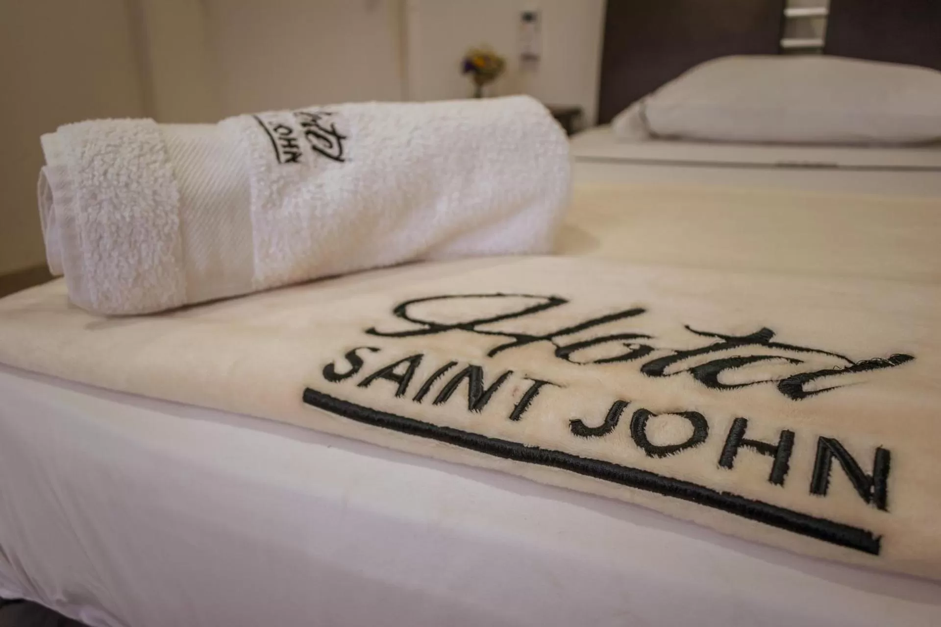 Bed in Hotel Saint John