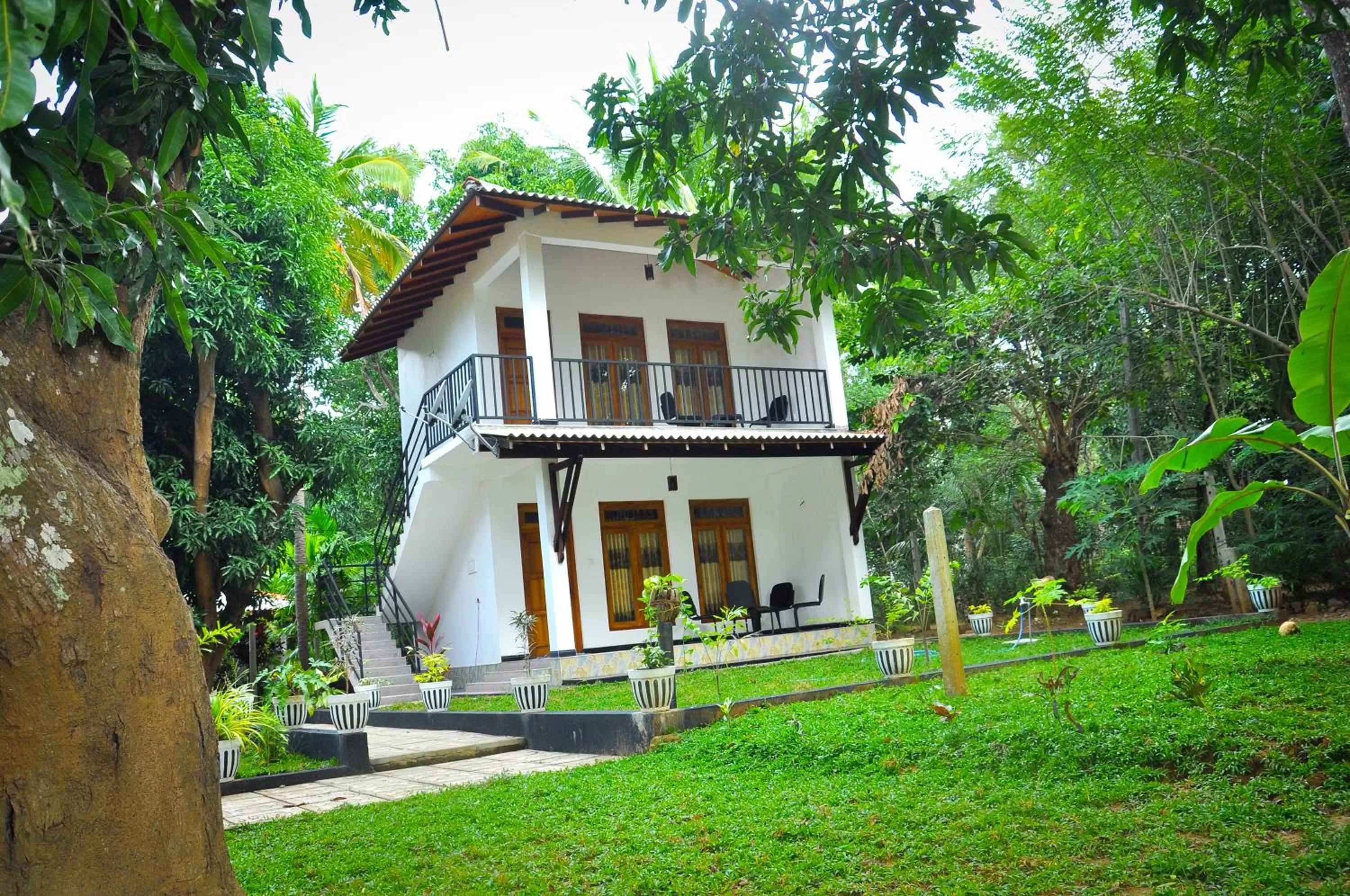 Property Building in Kithmi Resort