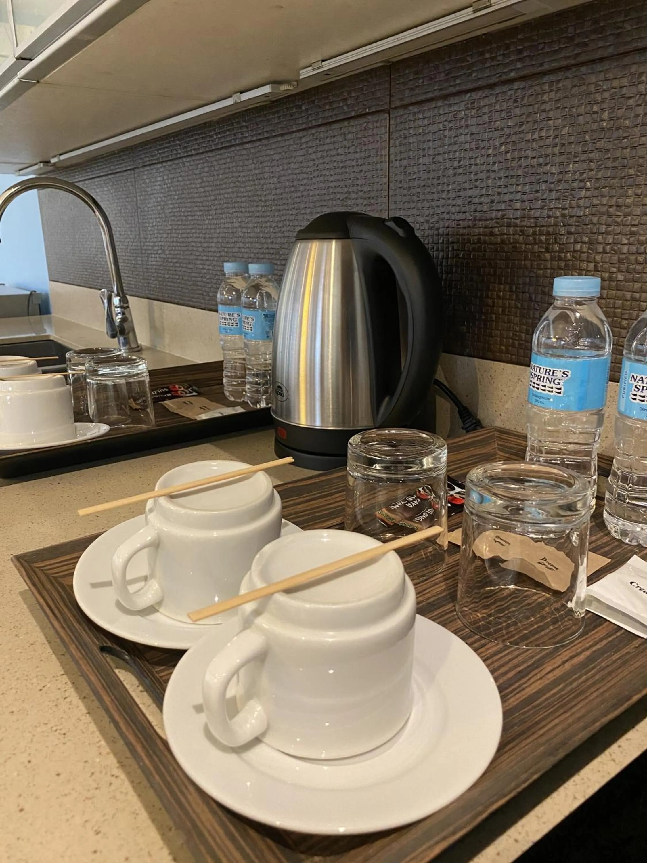 Coffee/tea facilities in Solace Hotel