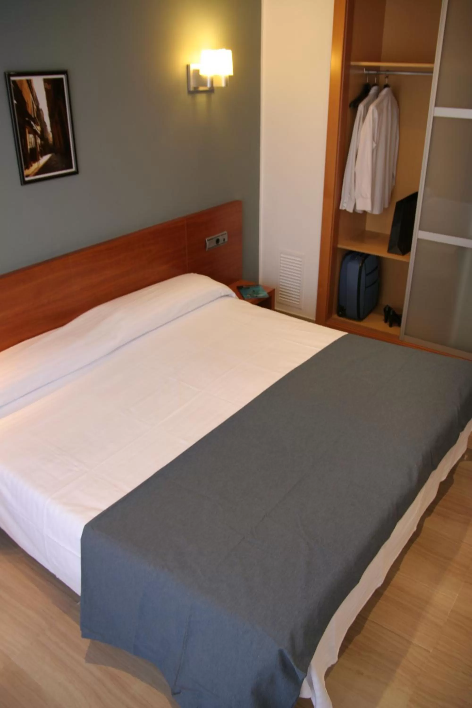 Bed in Apartaments Independencia