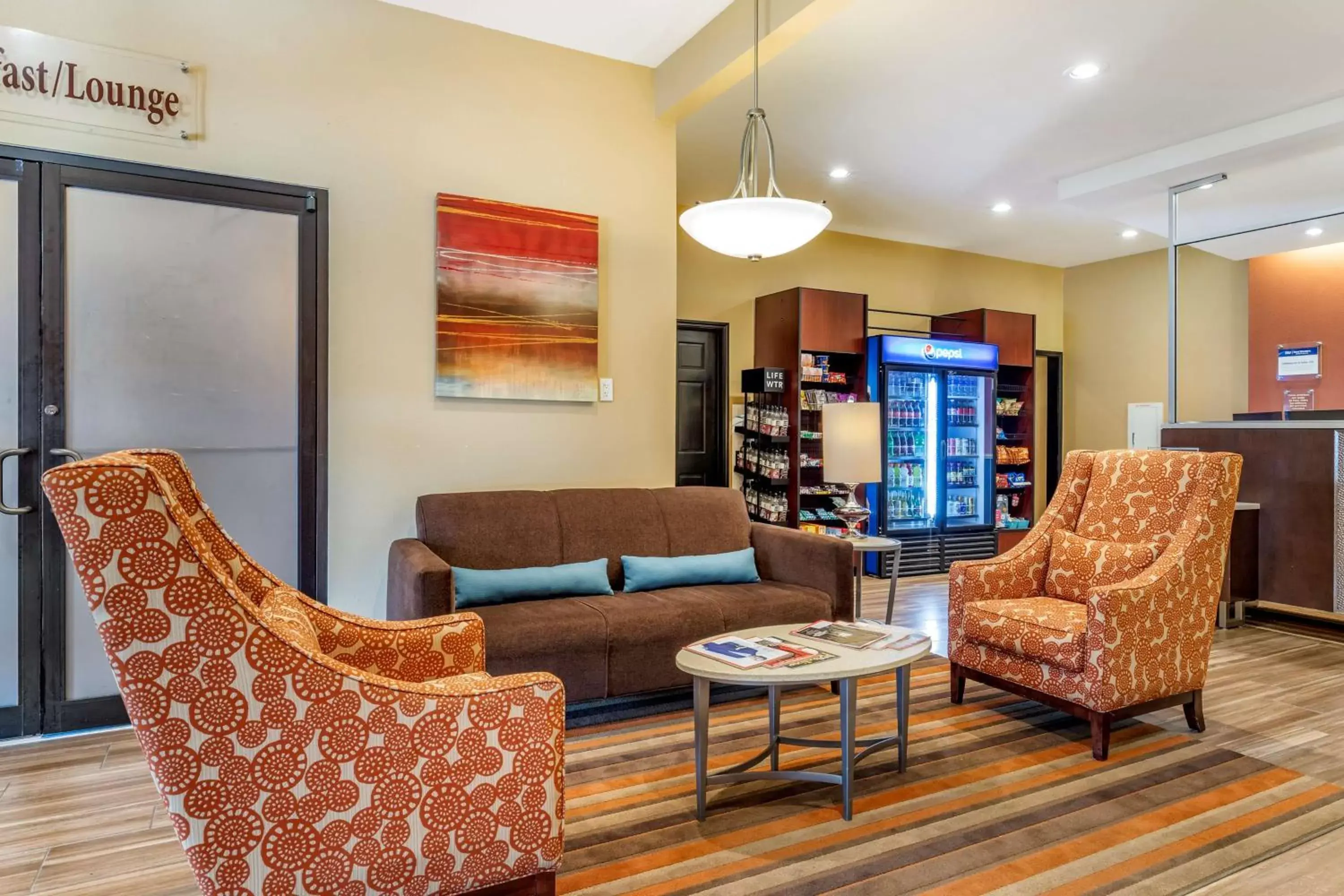 Lobby or reception, Seating Area in Best Western PLUS Edinburg Inn & Suites