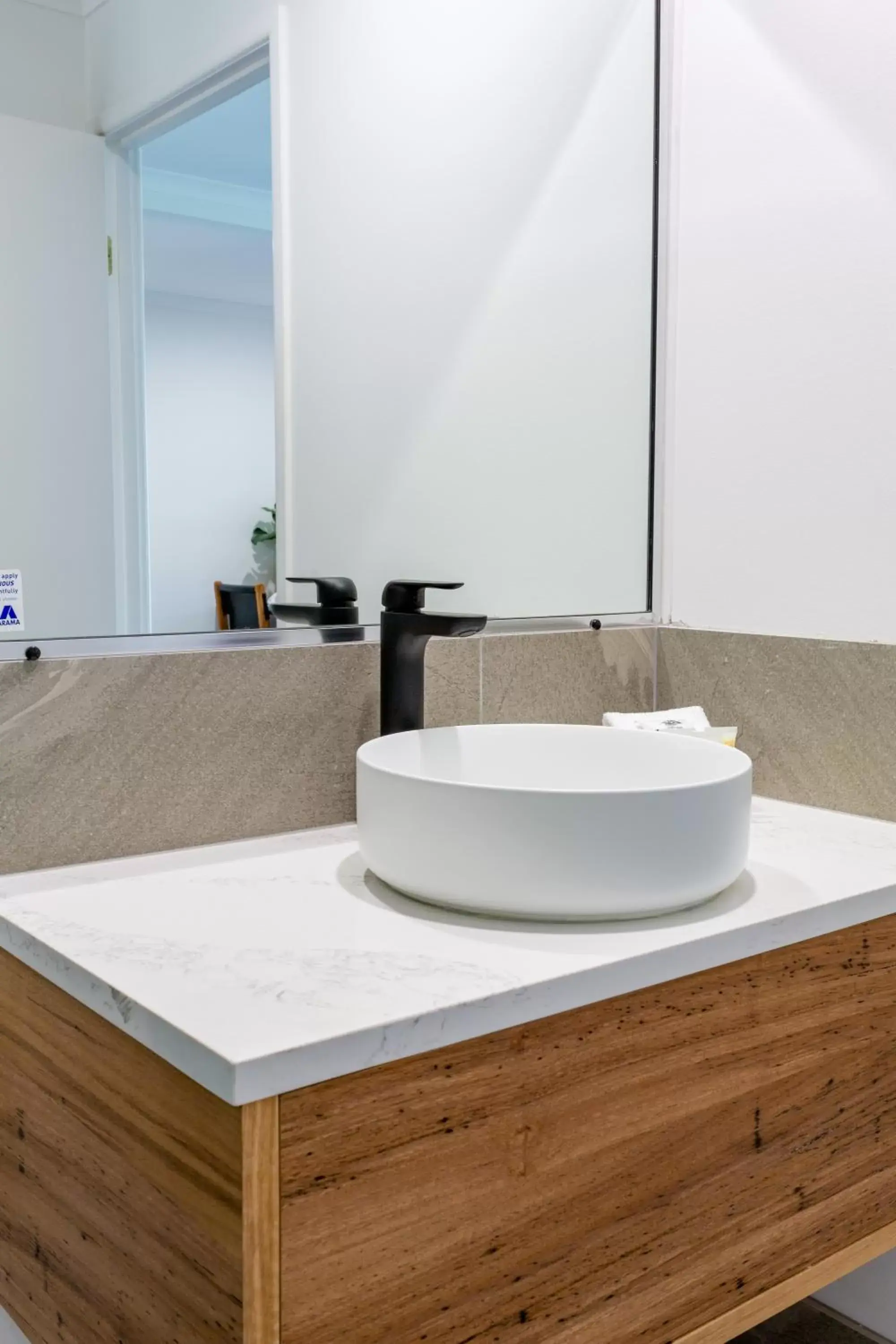 Bathroom in Noosa Lakes Resort