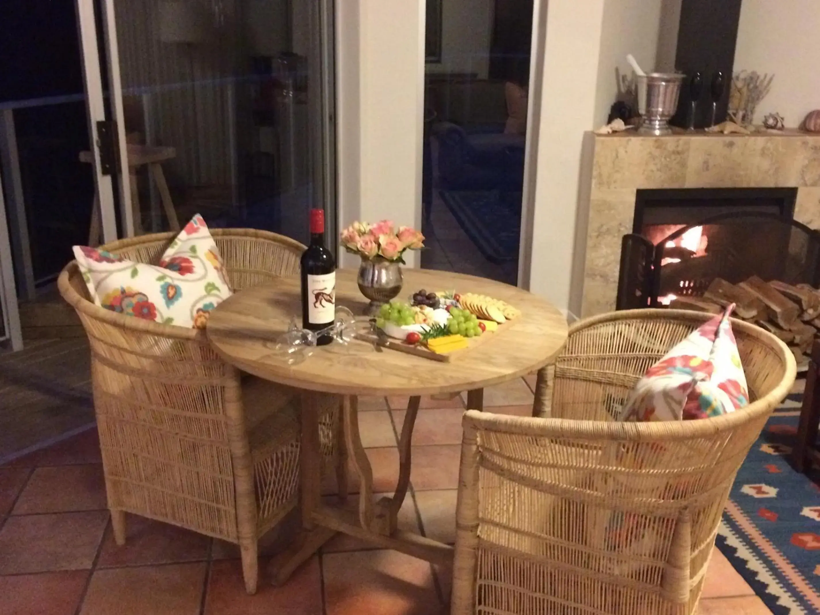 Lounge or bar in Headlands House Guest Lodge Lounge or bar in Headlands House Guest Lodge