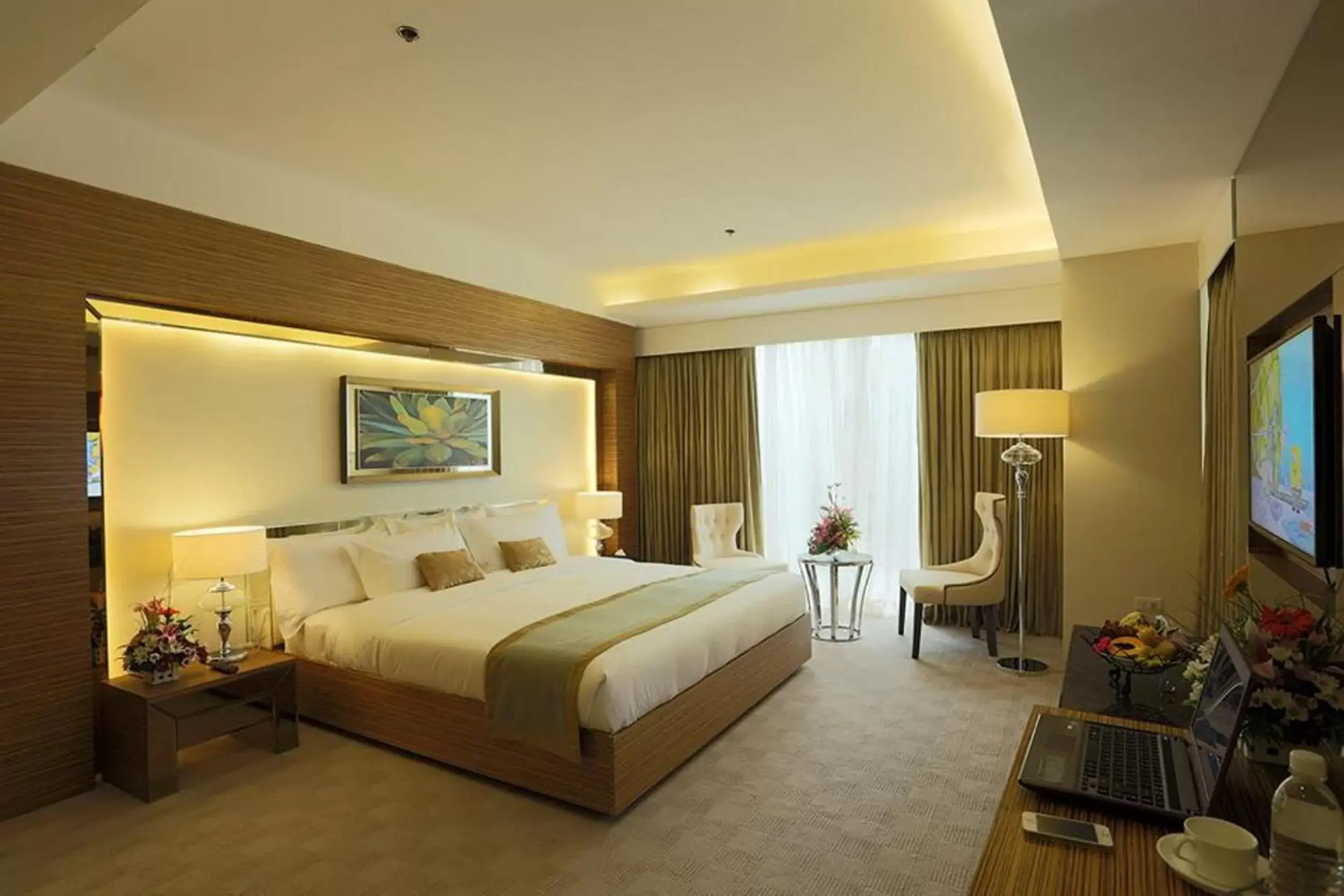 Photo of the whole room, Bed in Greenleaf Hotel Gensan Photo of the whole room, Bed in Greenleaf Hotel Gensan