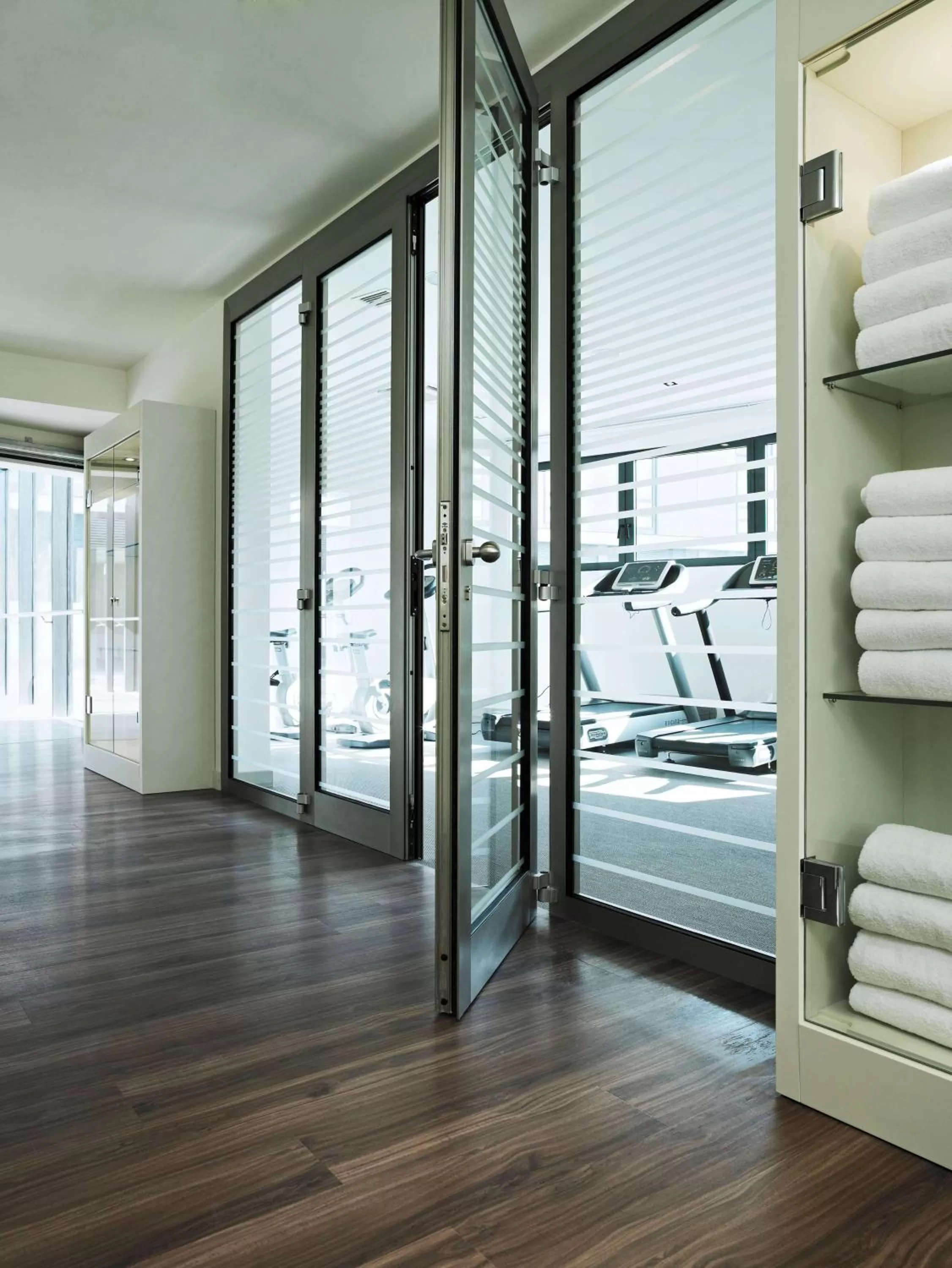 Fitness centre/facilities in DoubleTree by Hilton Hotel Venice - North