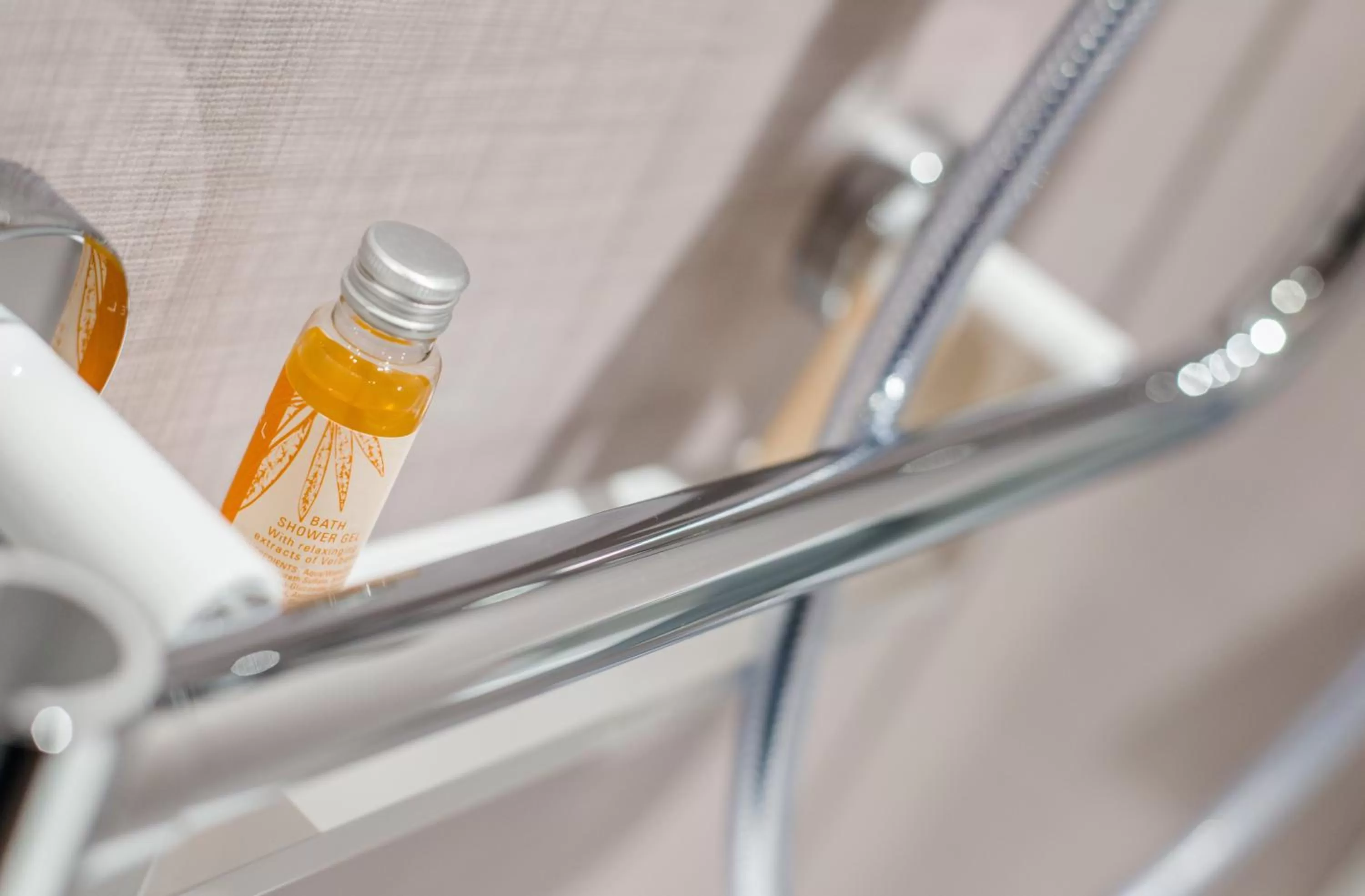 Bathroom in Cit'Hotel Stim'Otel