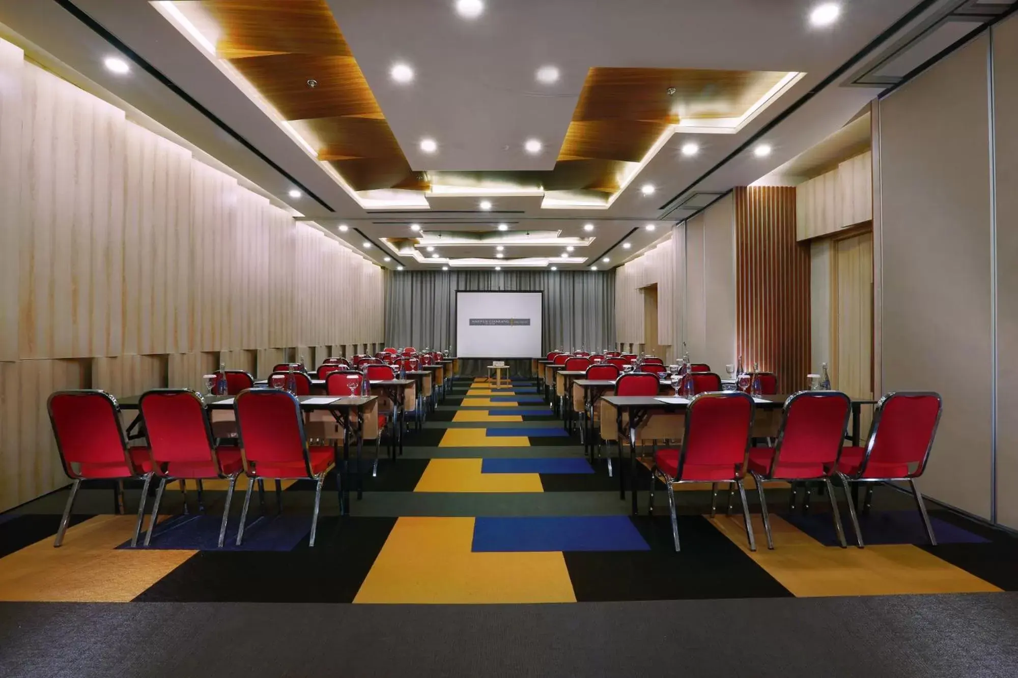 Meeting/conference room in Harper Cikarang by ASTON