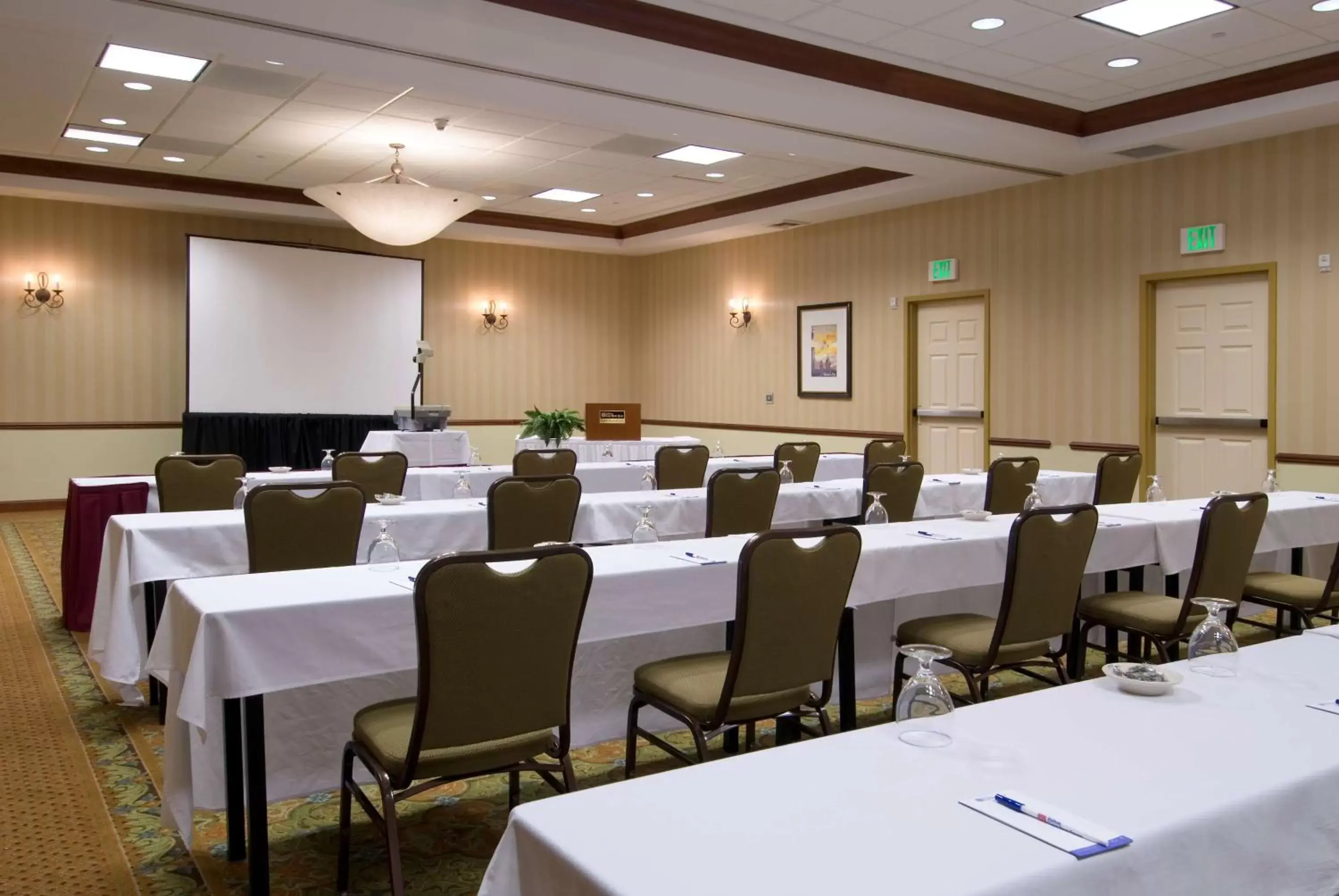 Meeting/conference room in Hilton Garden Inn Seattle North/Everett