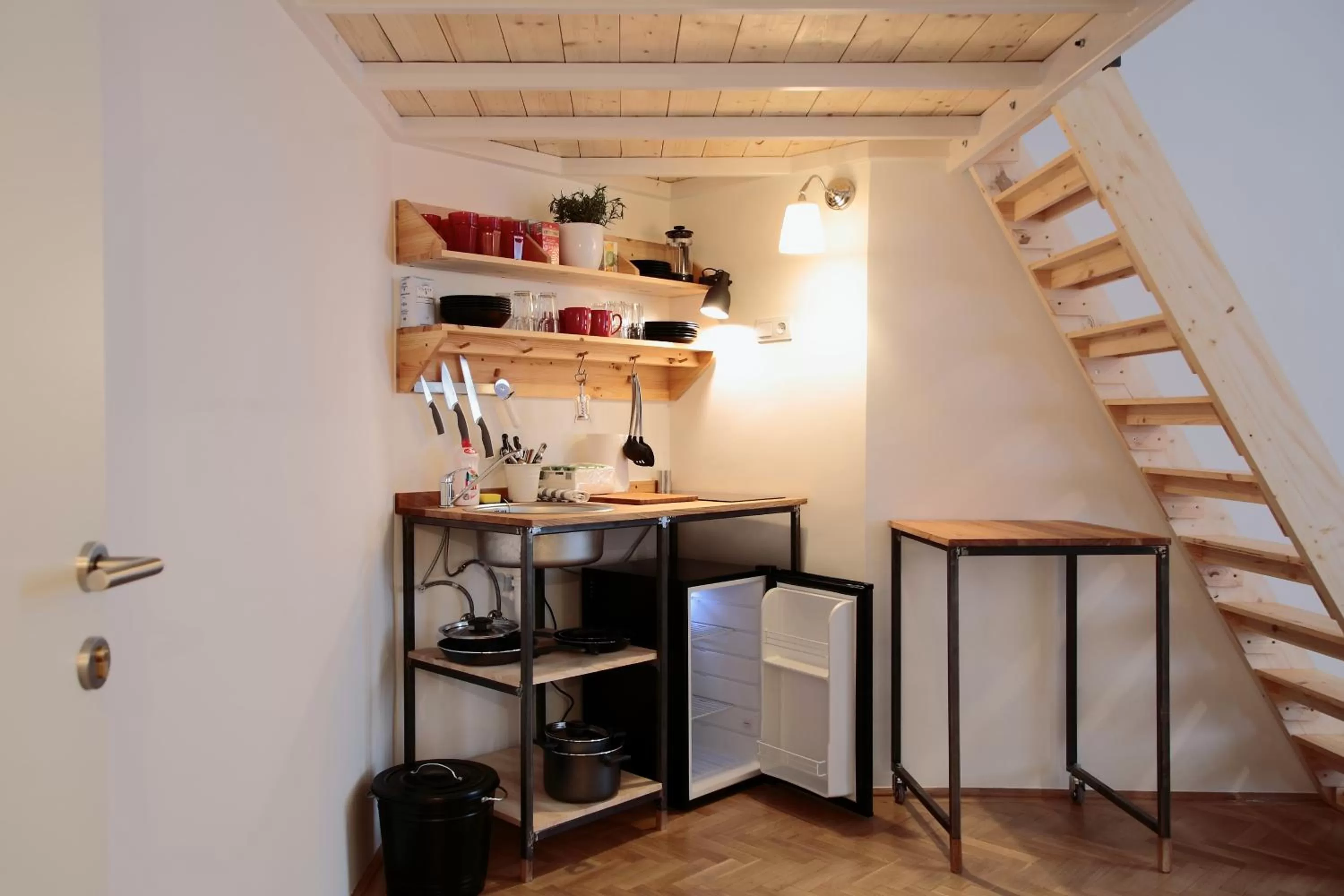 Coffee/tea facilities in Maverick Apartments