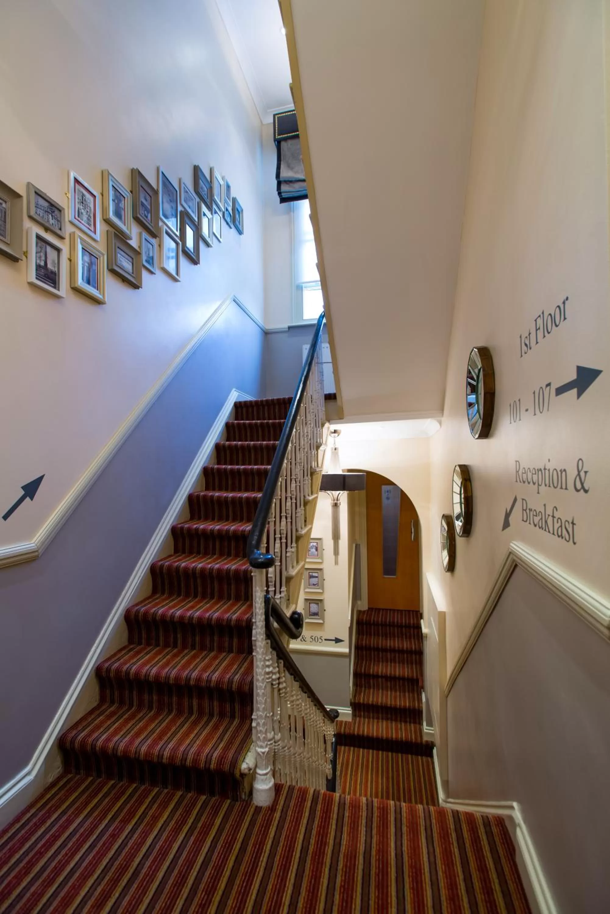 Decorative detail in Best Western Buckingham Palace Rd