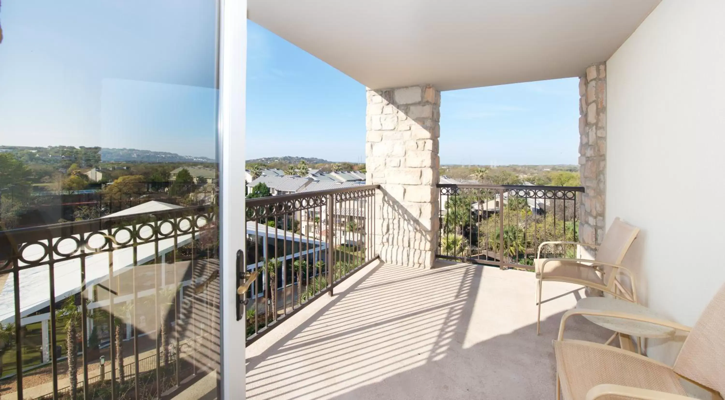 View (from property/room), Balcony/Terrace in Horseshoe Bay Resort