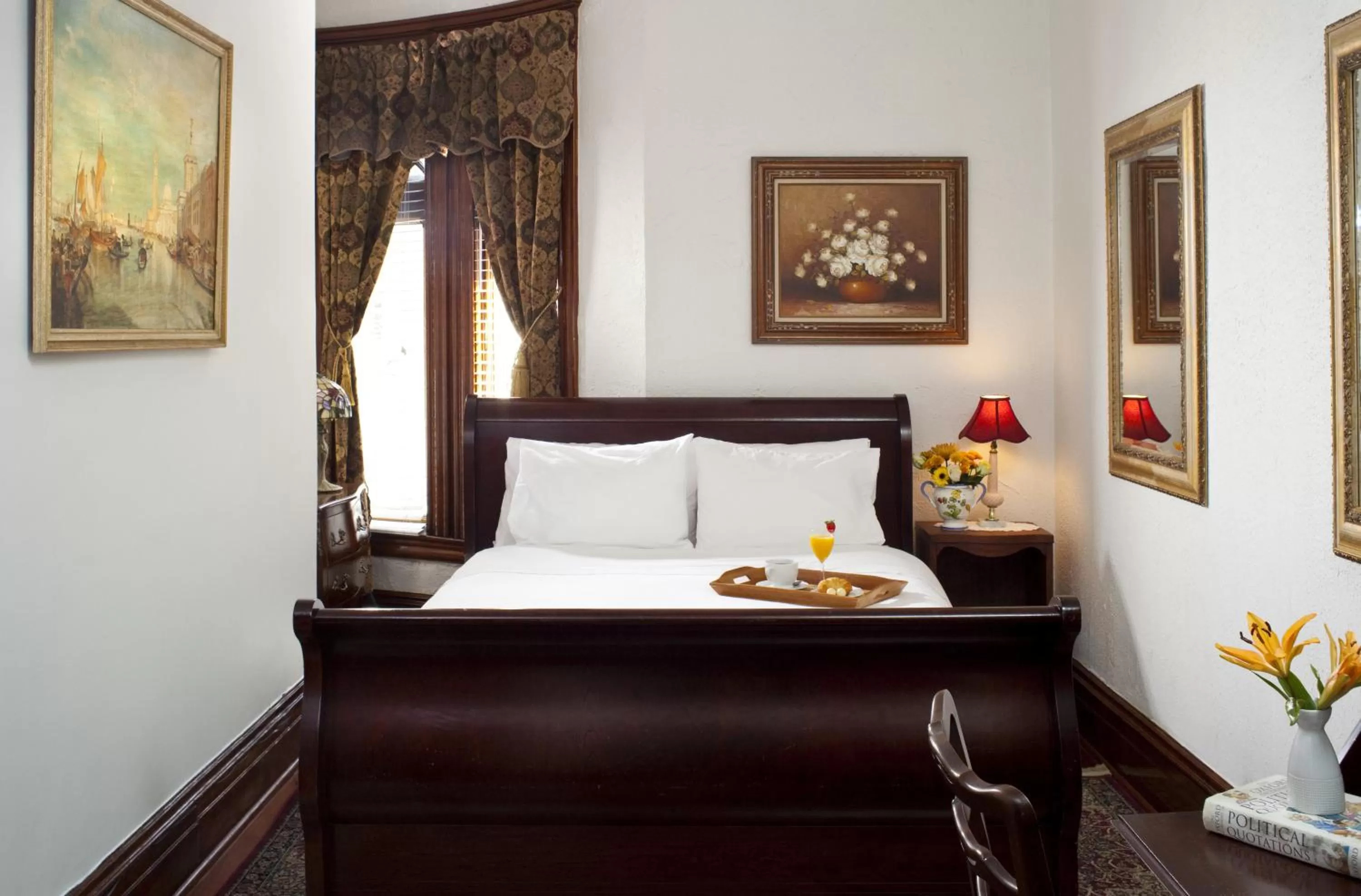 Bedroom, Bed in American Guest House, a Washington DC Bed and Breakfast