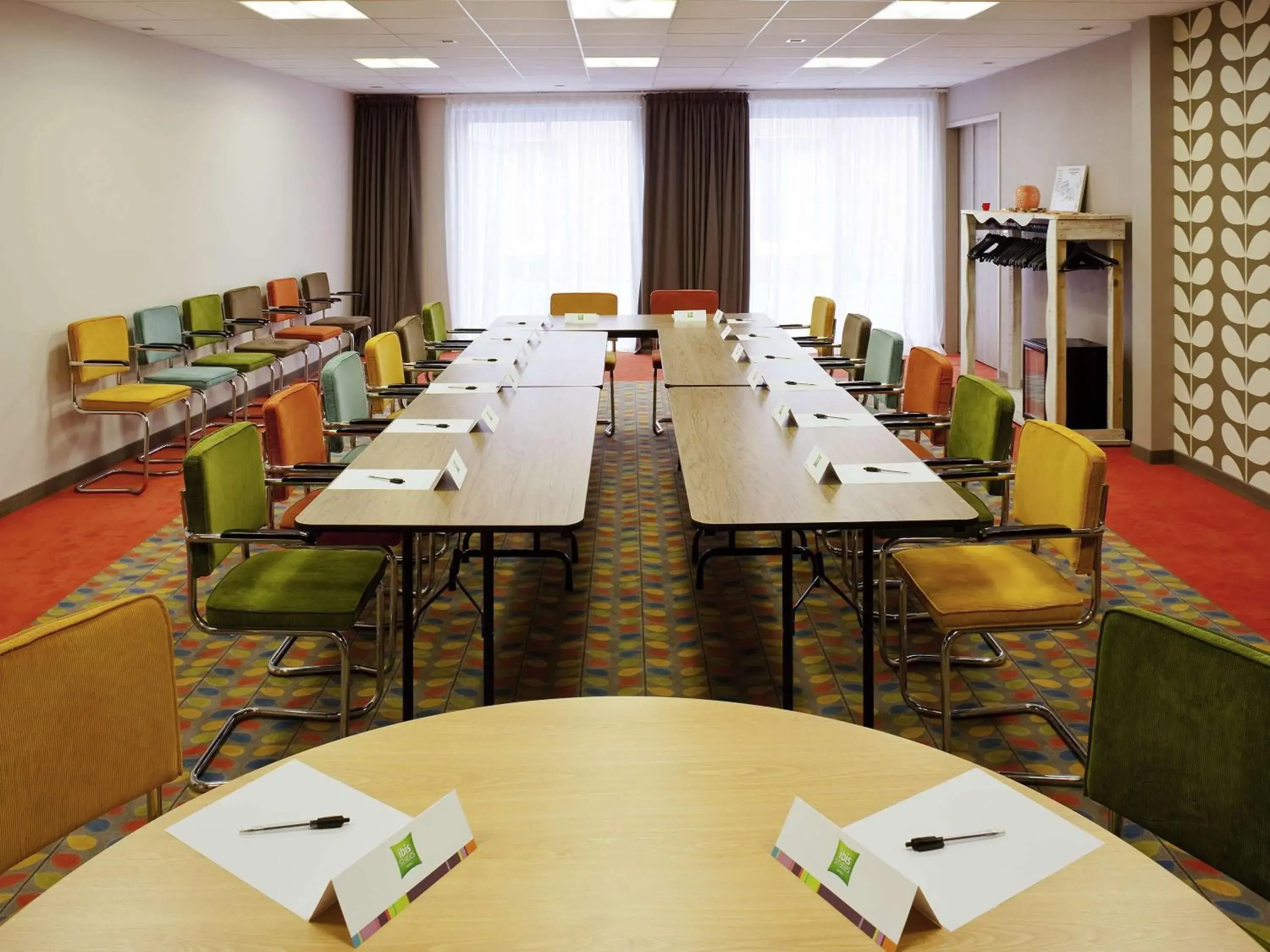 On site, Business Area/Conference Room in ibis Styles Chaumont Centre Gare