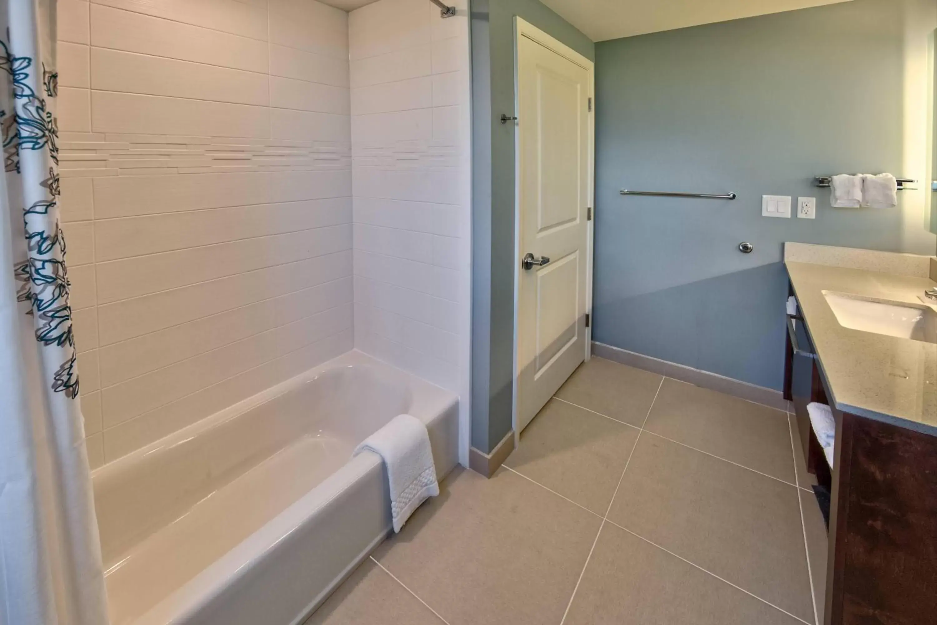 Bathroom in Residence Inn Fort Lauderdale Pompano Beach Central
