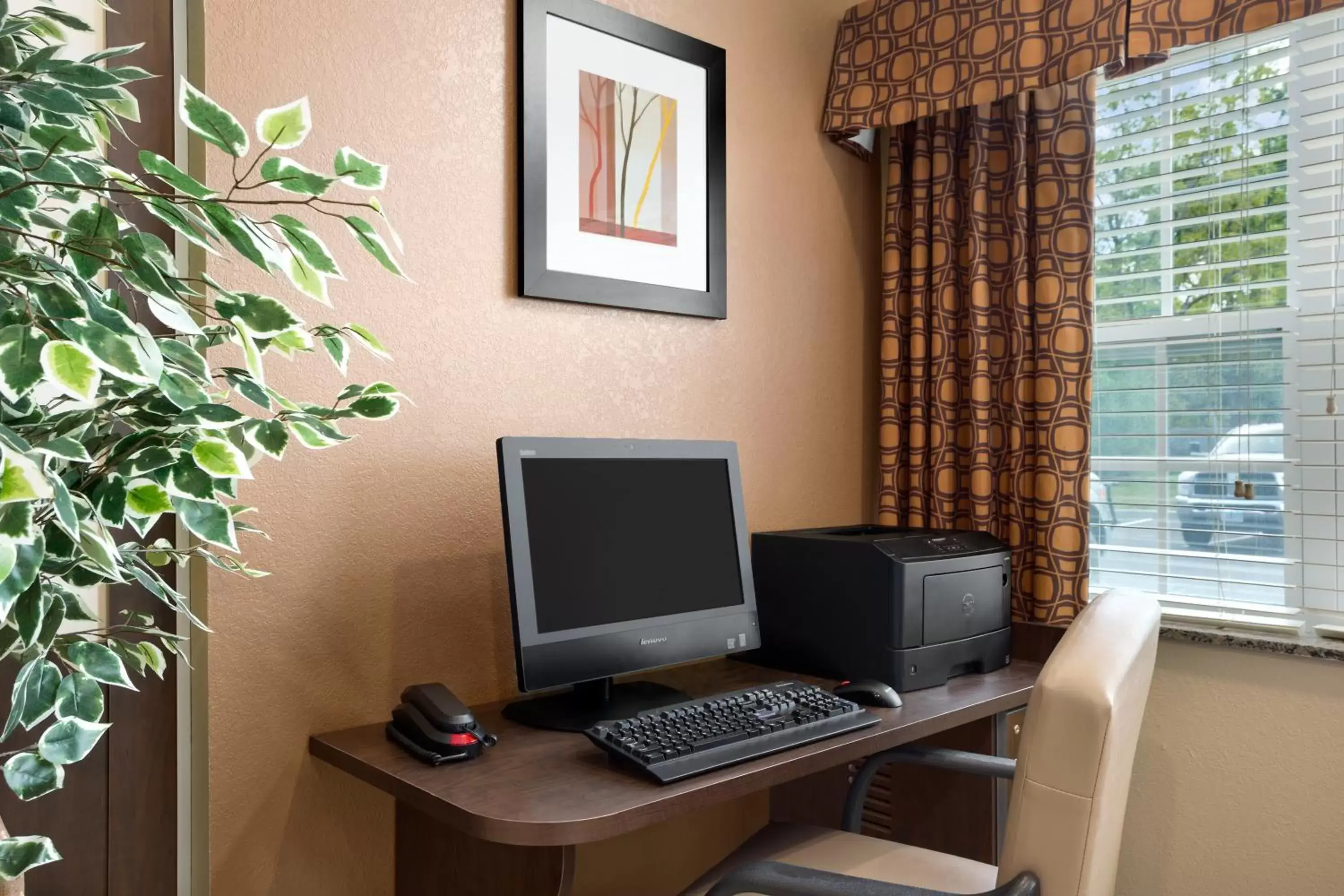 Business facilities, TV/Entertainment Center in Microtel Inn and Suites Carrollton