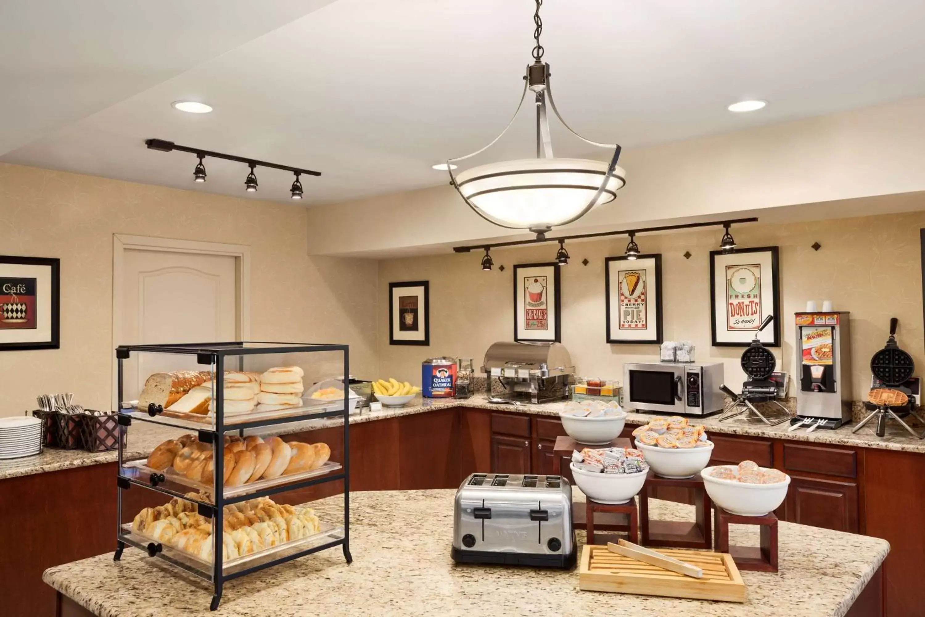 Restaurant/Places to Eat in Country Inn & Suites by Radisson, Annapolis, MD