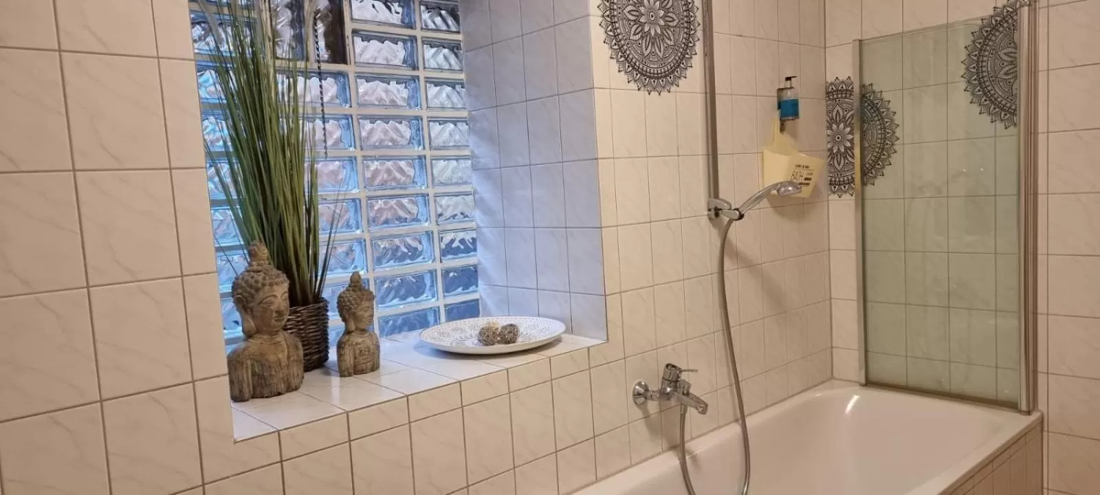 Bathroom in Hotel Engel