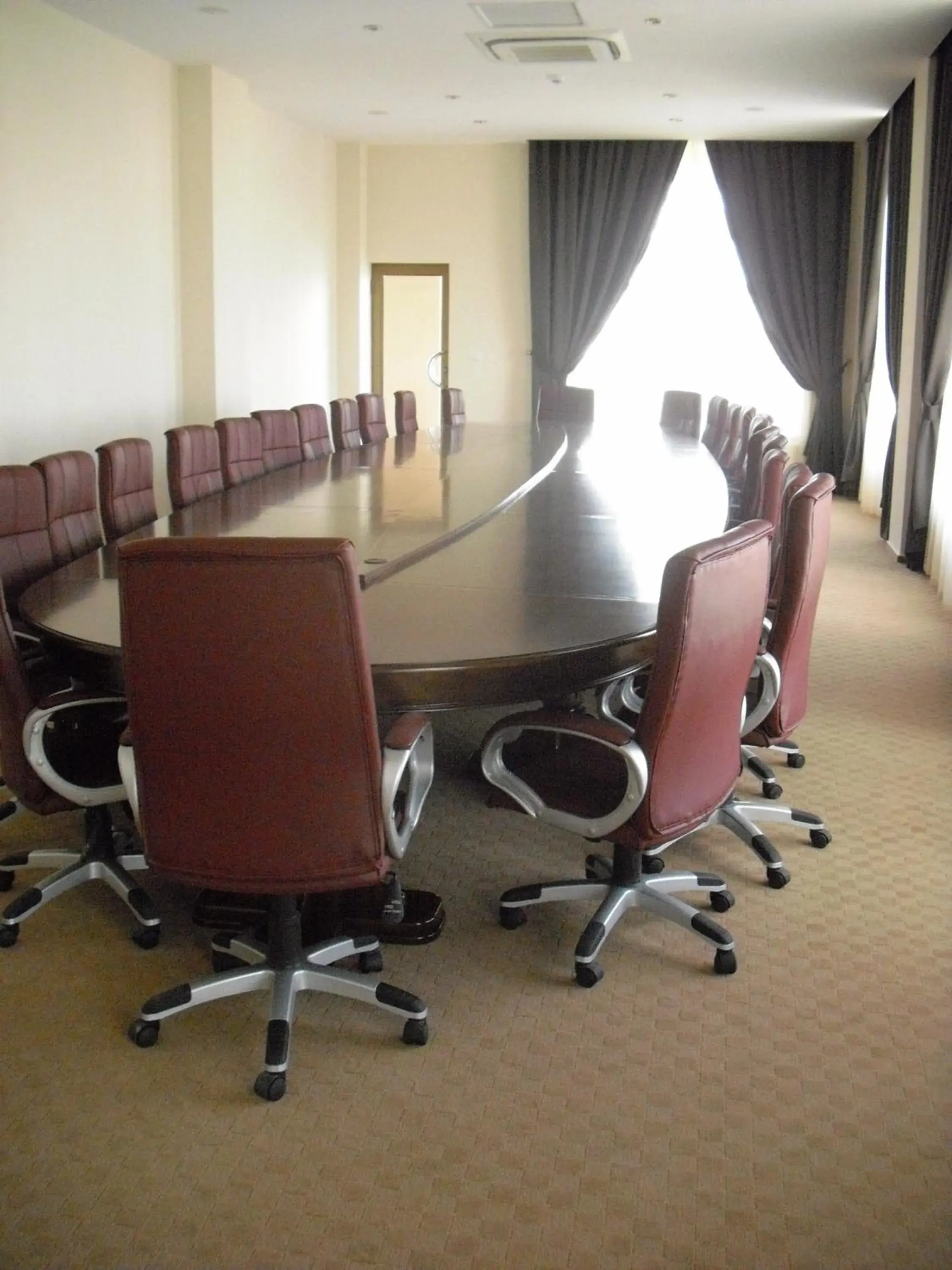 Business facilities, Business Area/Conference Room in Hotel Rexton