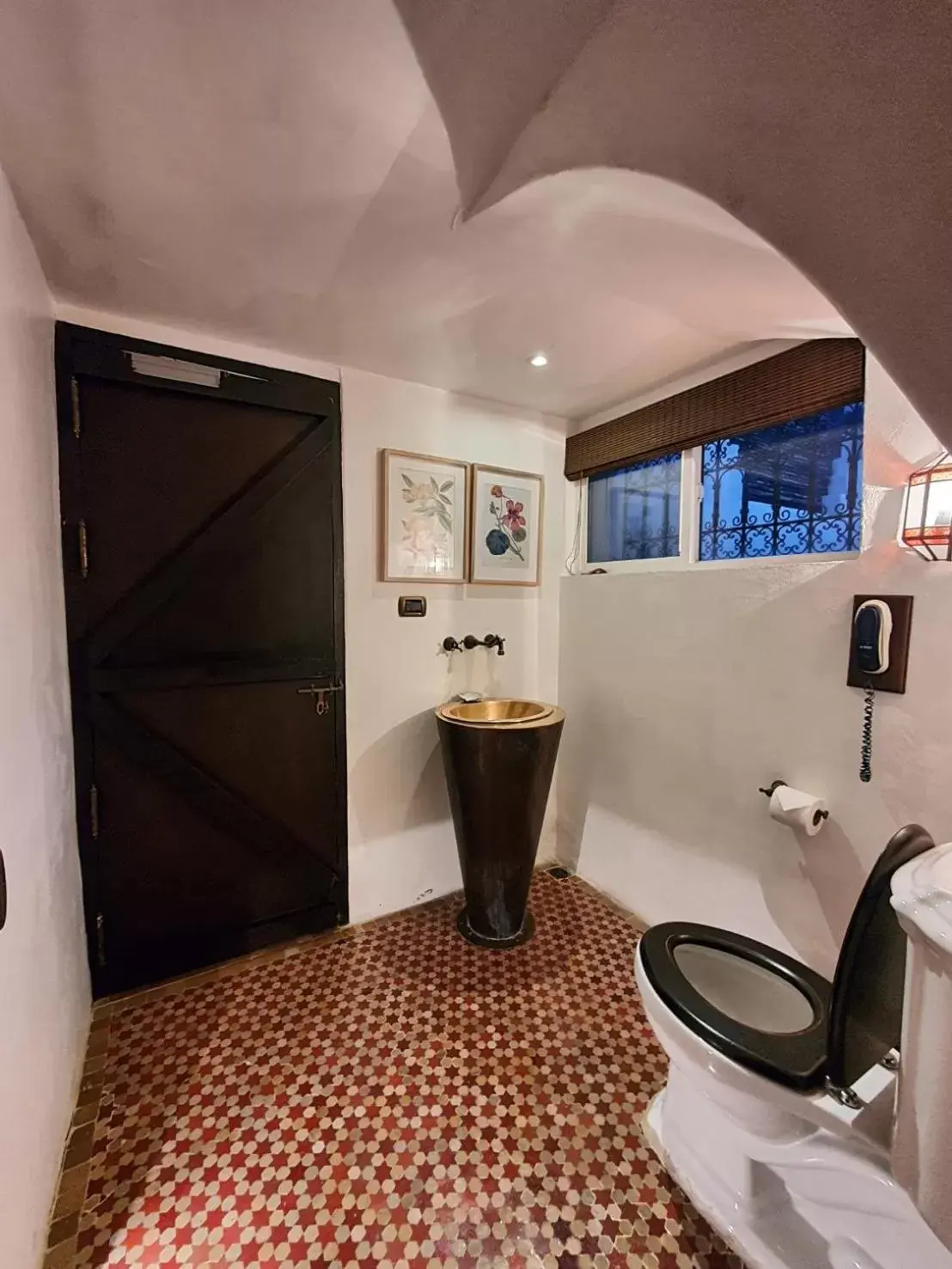 Toilet, Bathroom in Villa Maroc Resort