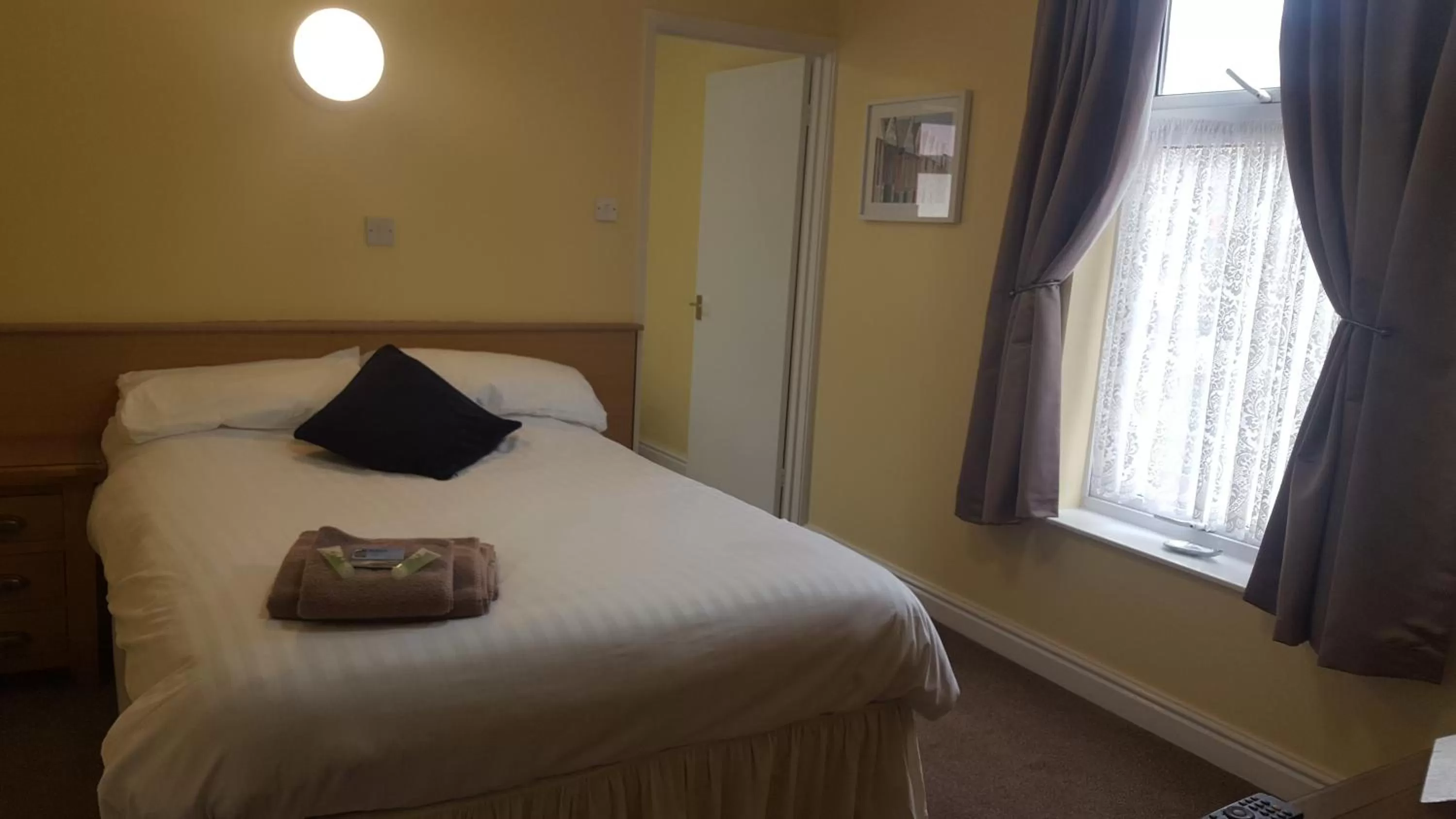 Bed in The Beacon Hotel