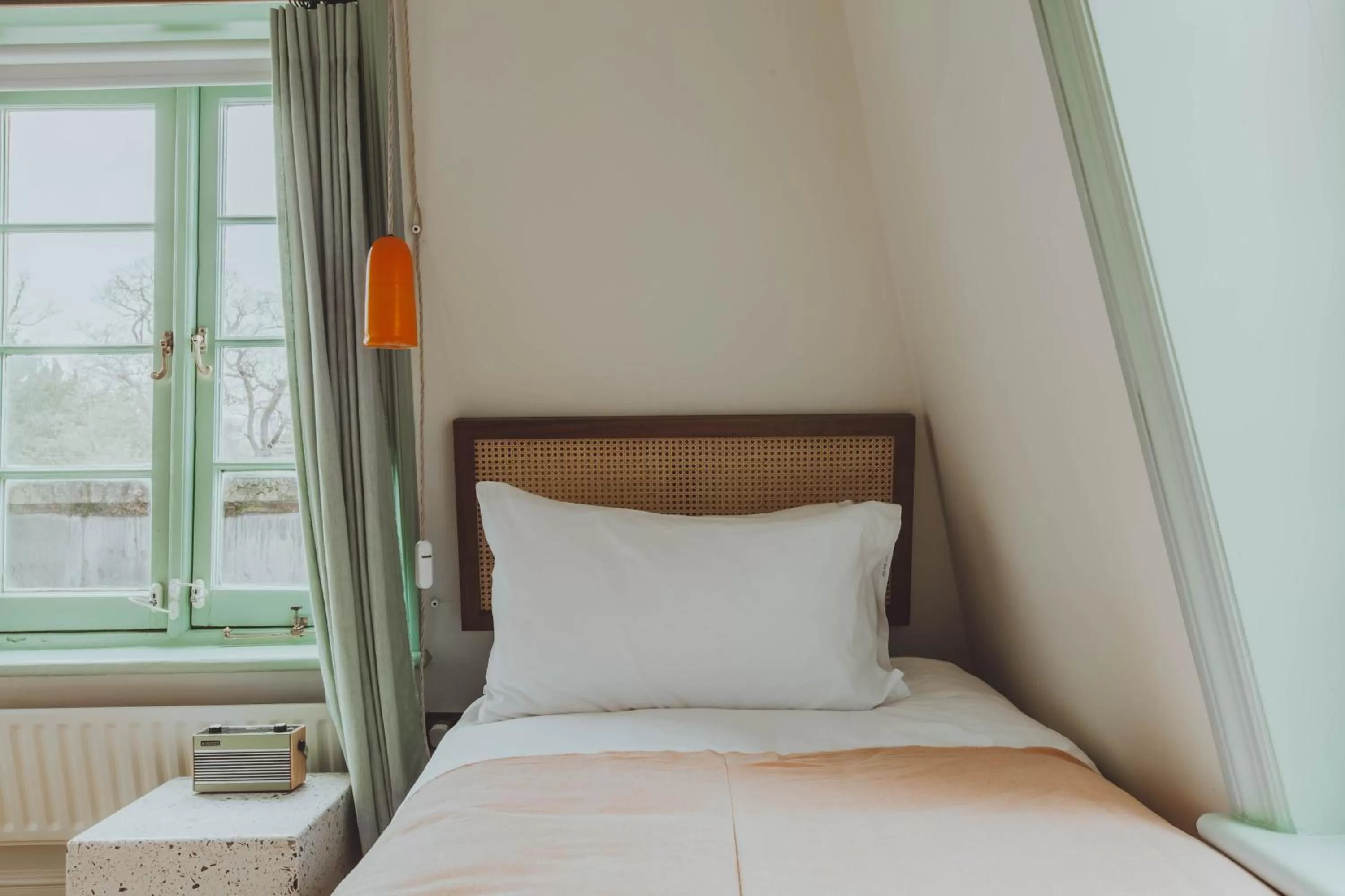 Bed in Birch Cheshunt