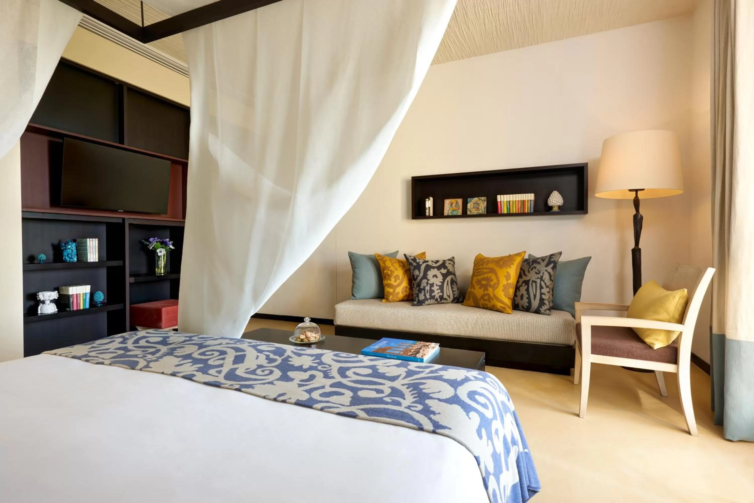TV and multimedia, Bed in Verdura Resort
