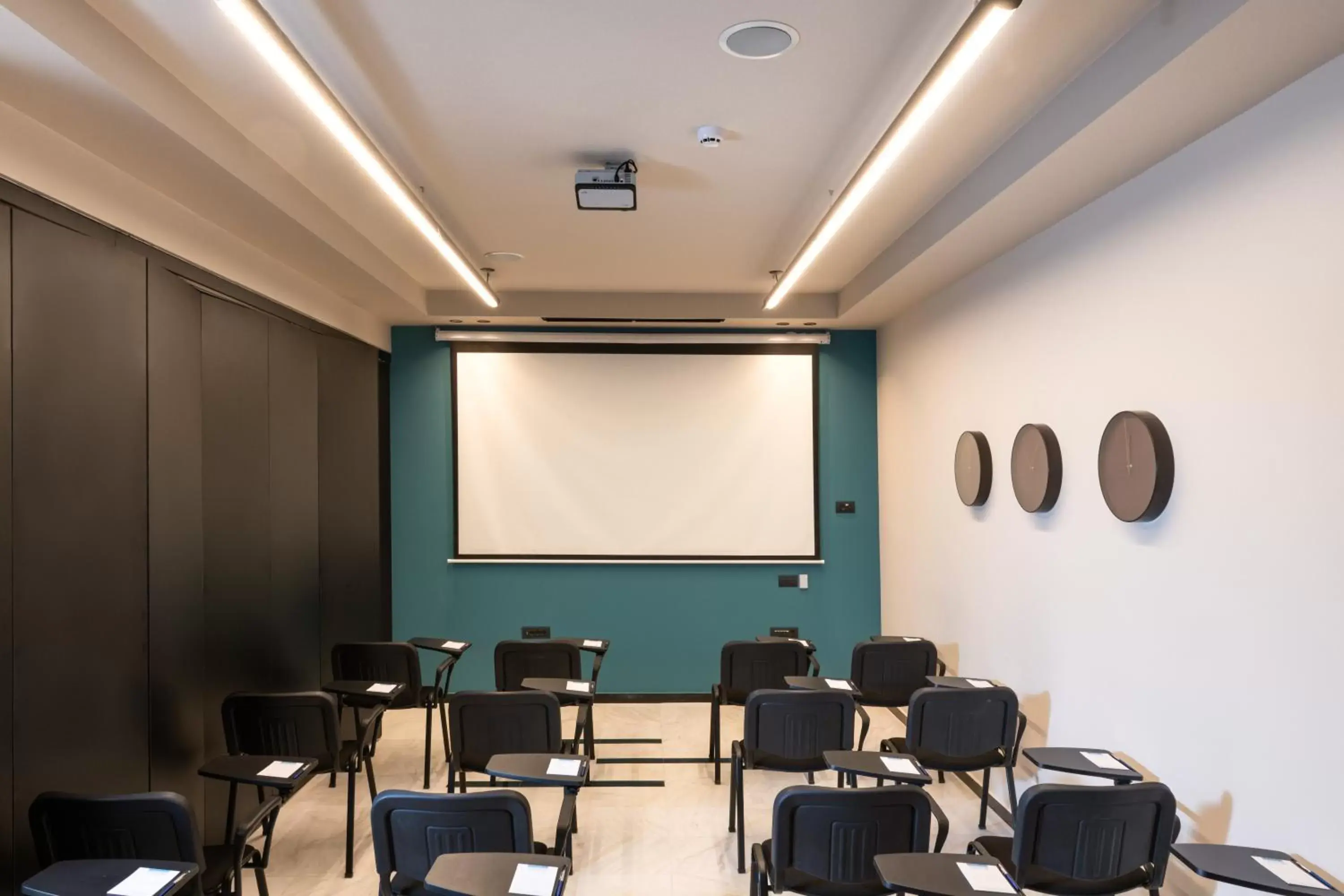 Business facilities in Athens One Smart Hotel