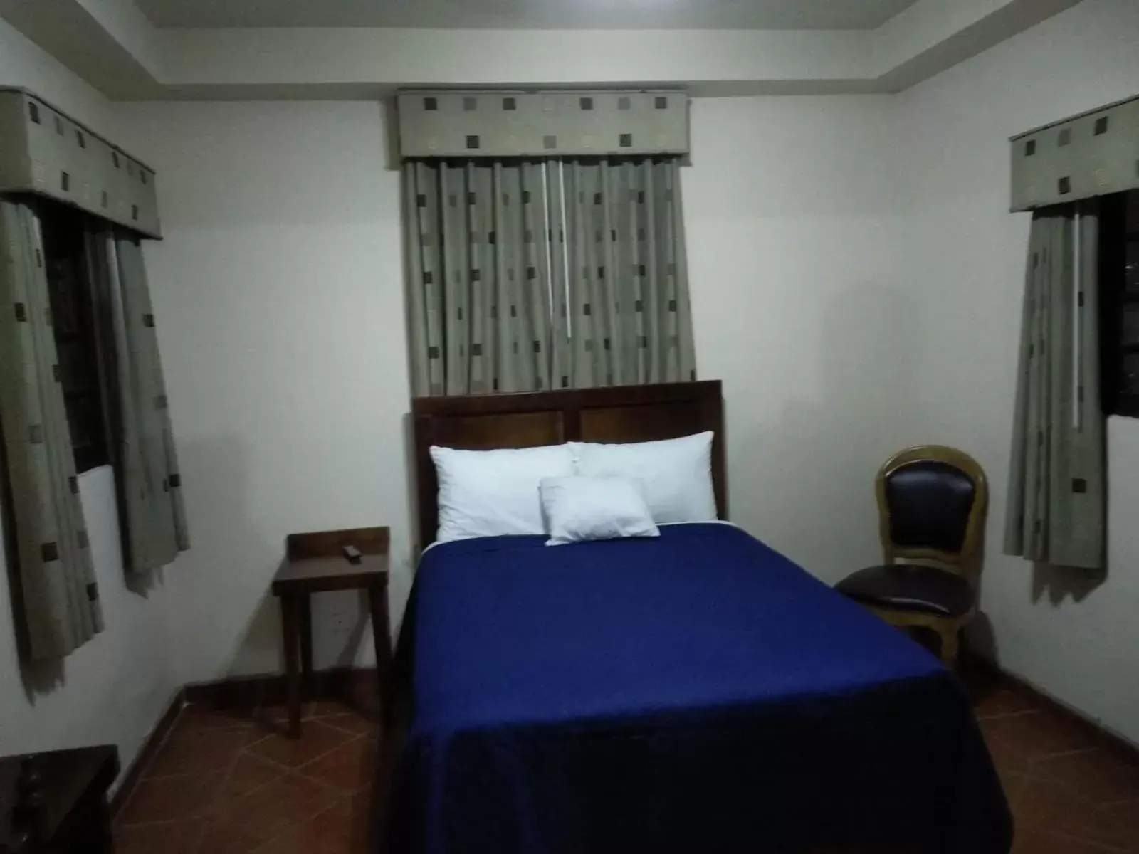 Photo of the whole room, Bed in MISION SANTA ISABEL