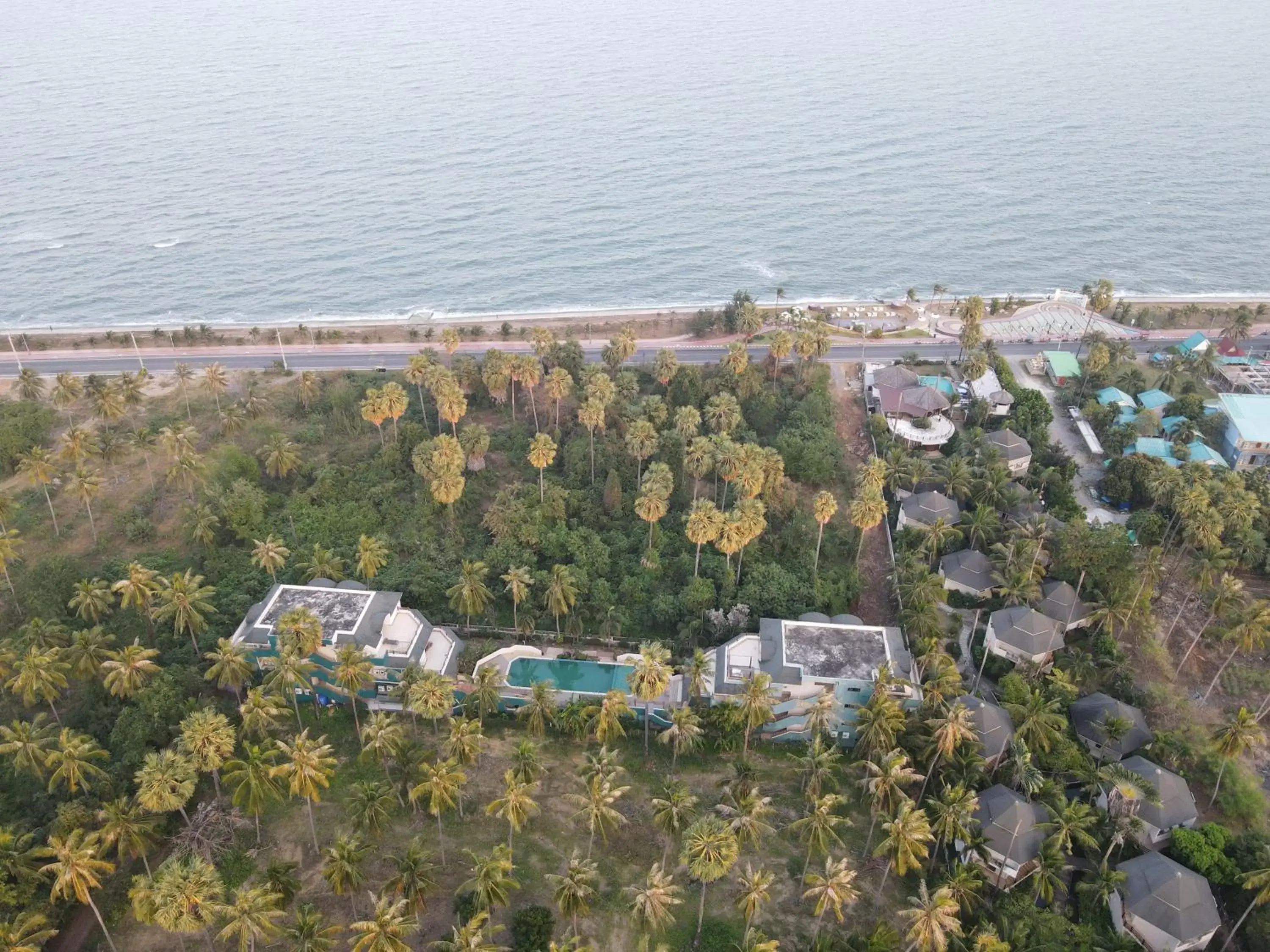 Bird's eye view, Bird's-eye View in Tanaosri Resort