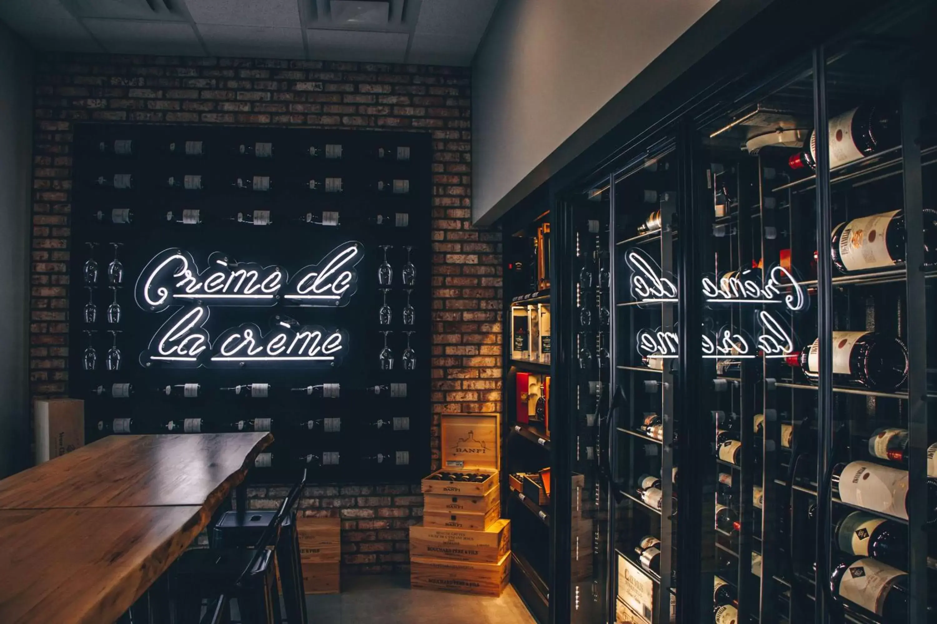 Lounge or bar in Canvas Moncton, Tapestry Collection By Hilton Lounge or bar in Canvas Moncton, Tapestry Collection By Hilton