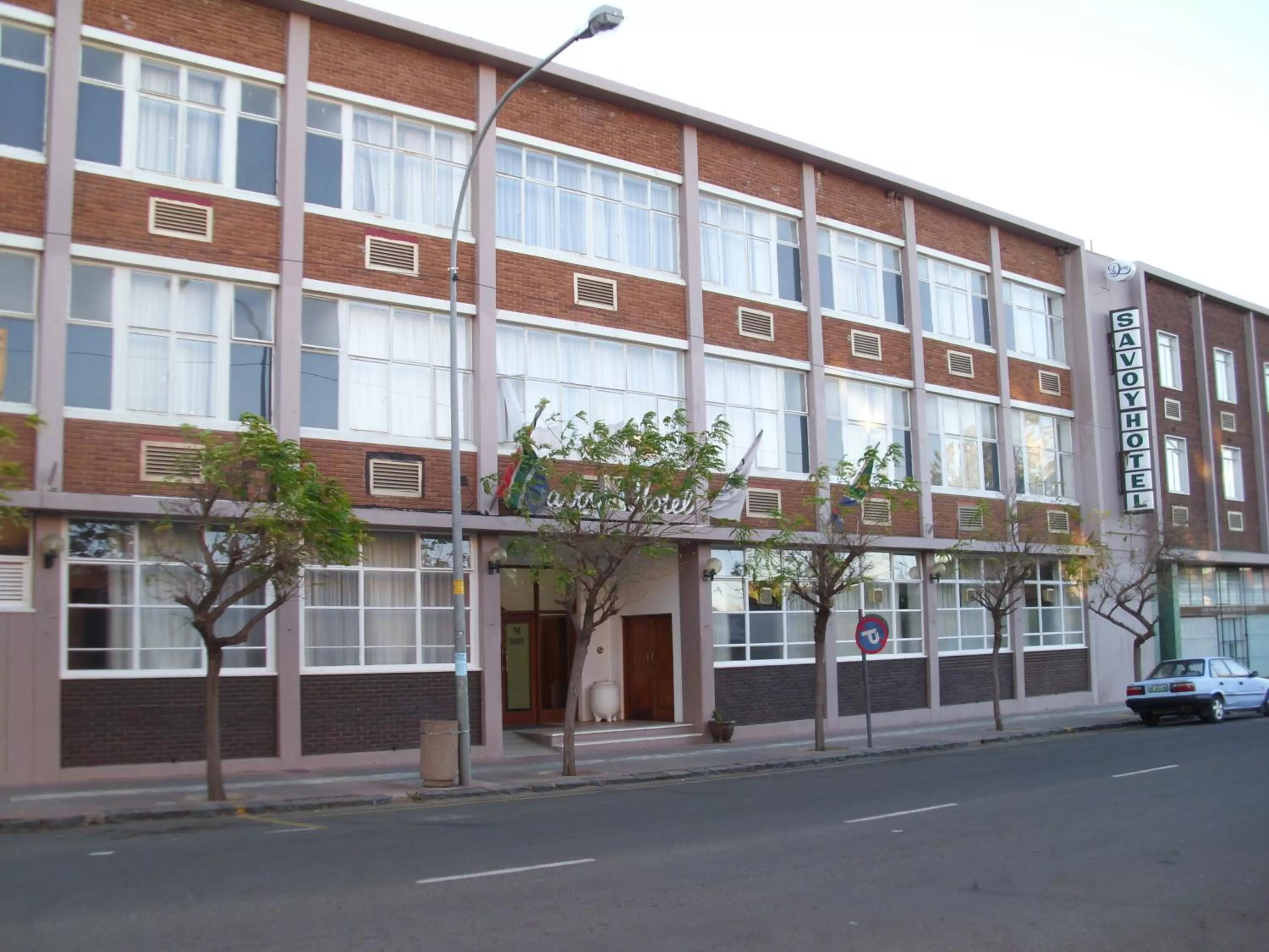 Facade/entrance in Savoy Hotel Kimberley