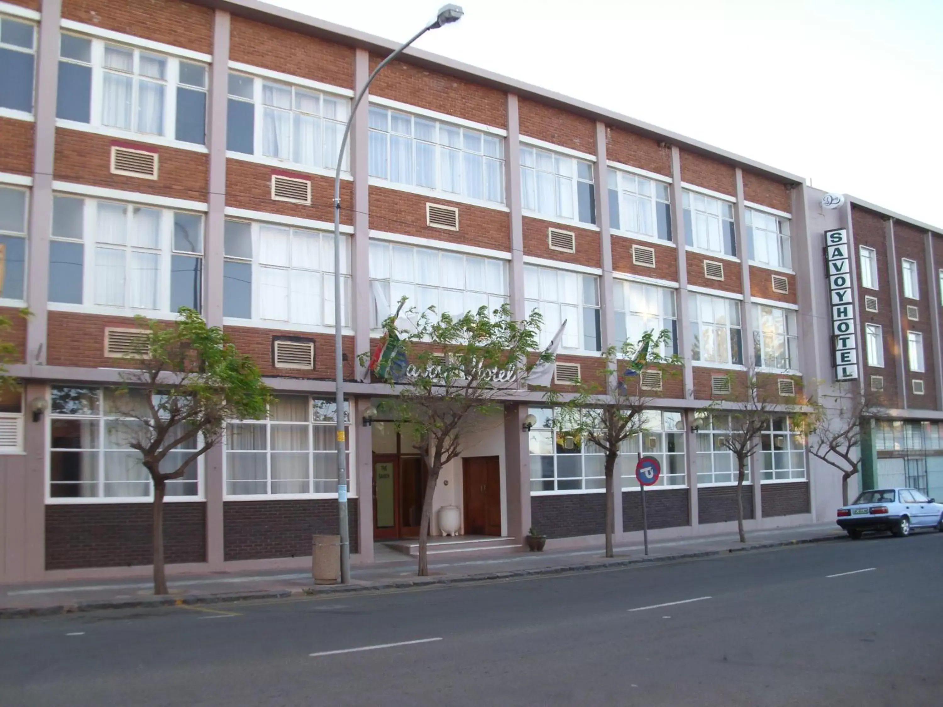 Facade/entrance in Savoy Hotel Kimberley Facade/entrance in Savoy Hotel Kimberley