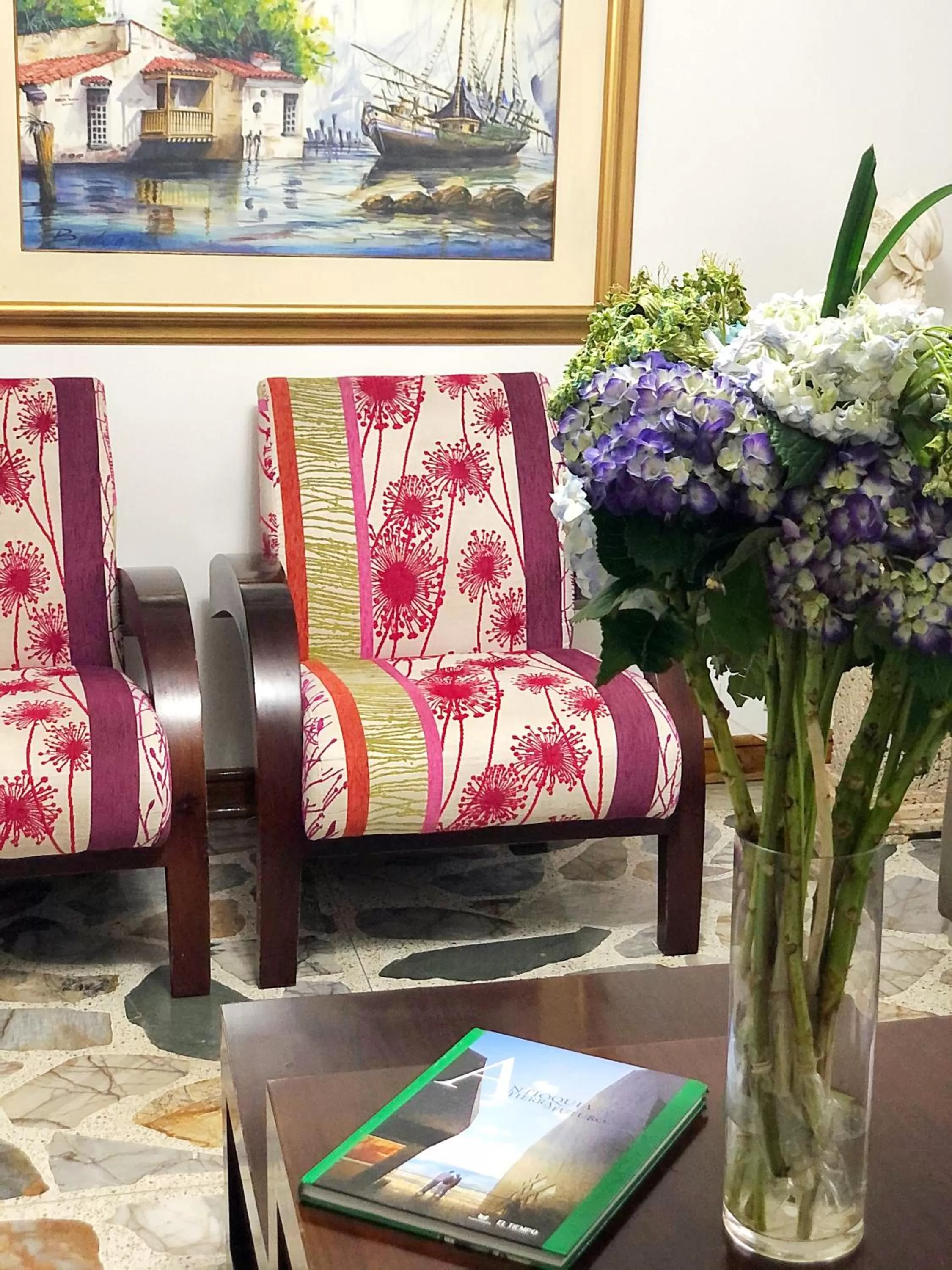 Communal lounge/ TV room in Casa Rosales