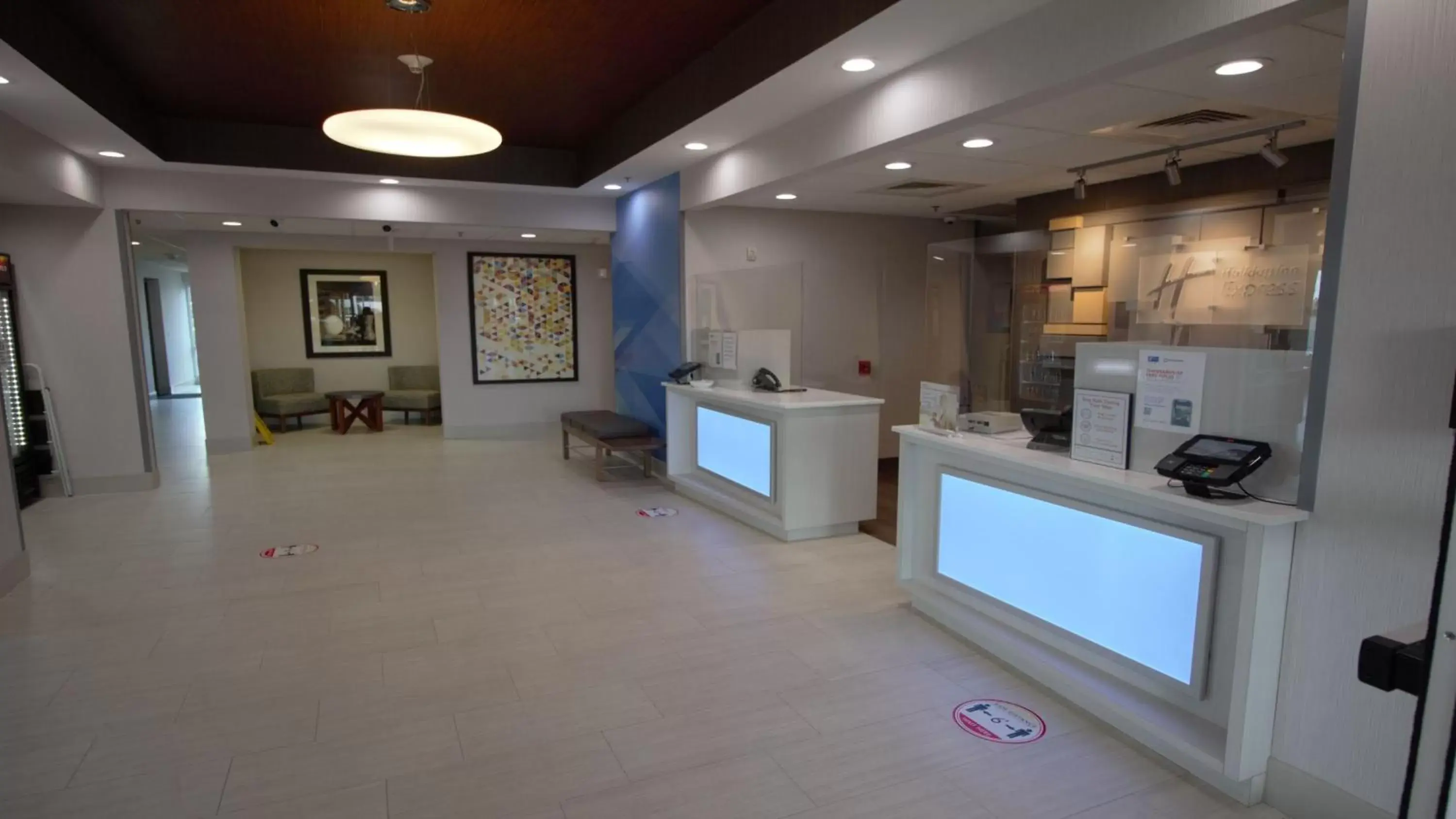 Property building, Lobby/Reception in Holiday Inn Express Hotel & Suites Somerset Central, an IHG Hotel
