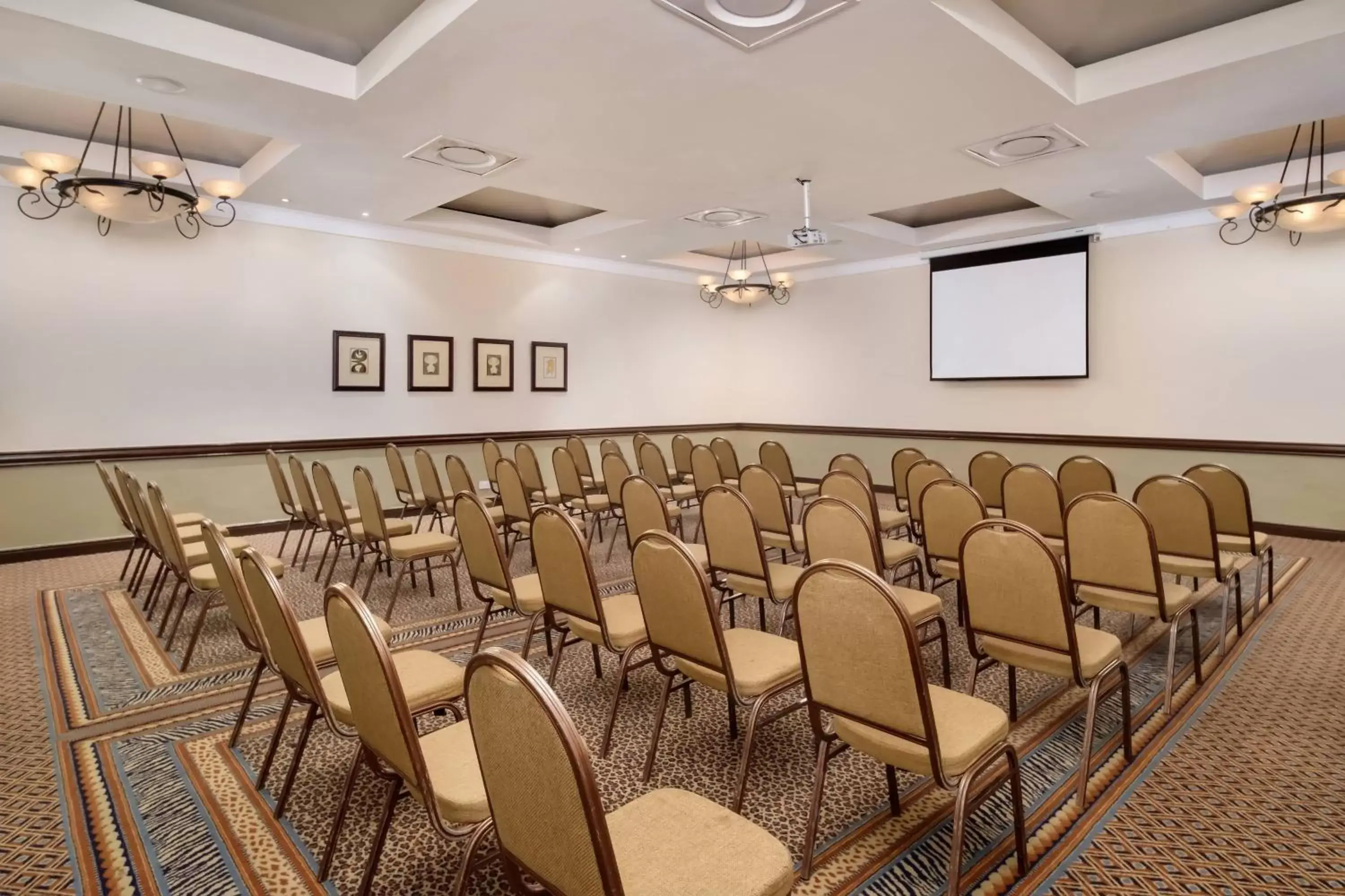 Meeting/conference room, Business Area/Conference Room in Protea Hotel by Marriott Blantyre Ryalls