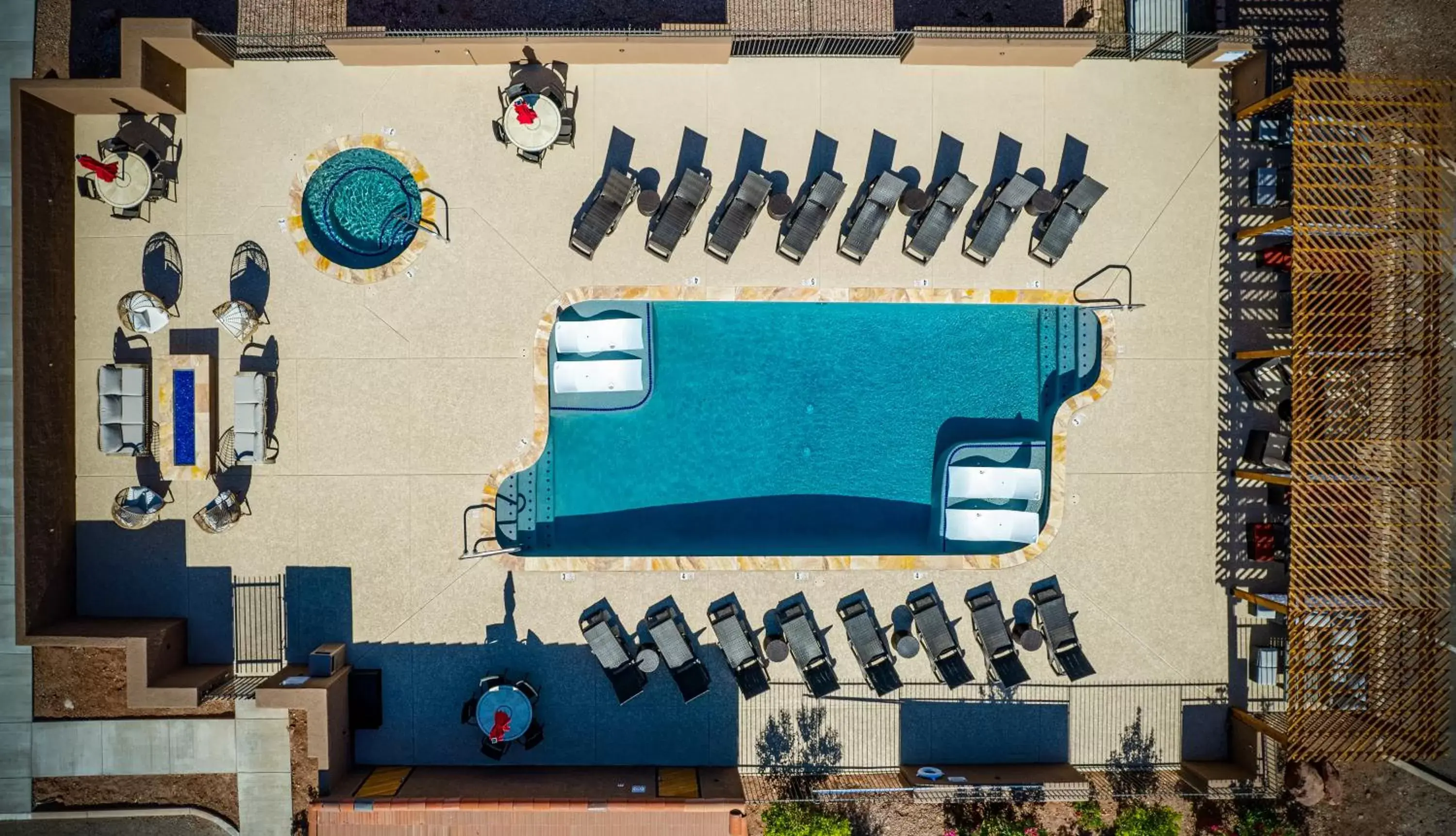 Swimming pool, Pool View in GreenTree Inn Sedona