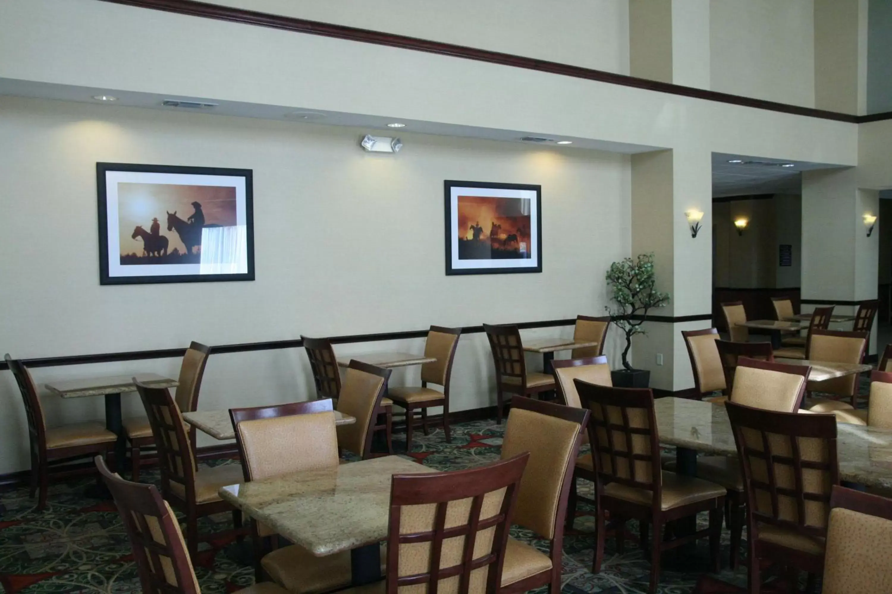 Dining area, Restaurant/Places to Eat in Hampton Inn & Suites Abilene I-20