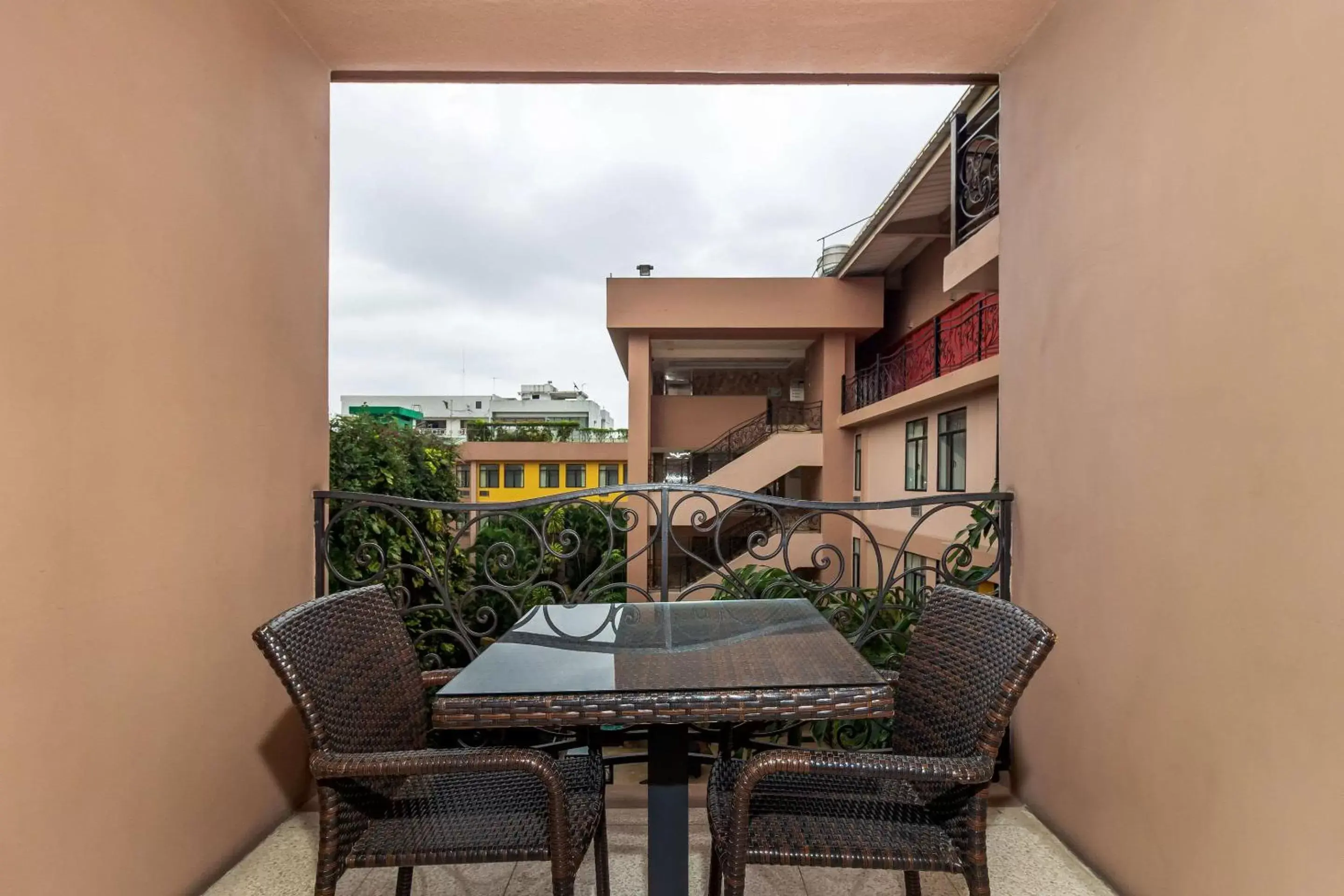 Bedroom in Grand Hotel Guayaquil, Ascend Hotel Collection