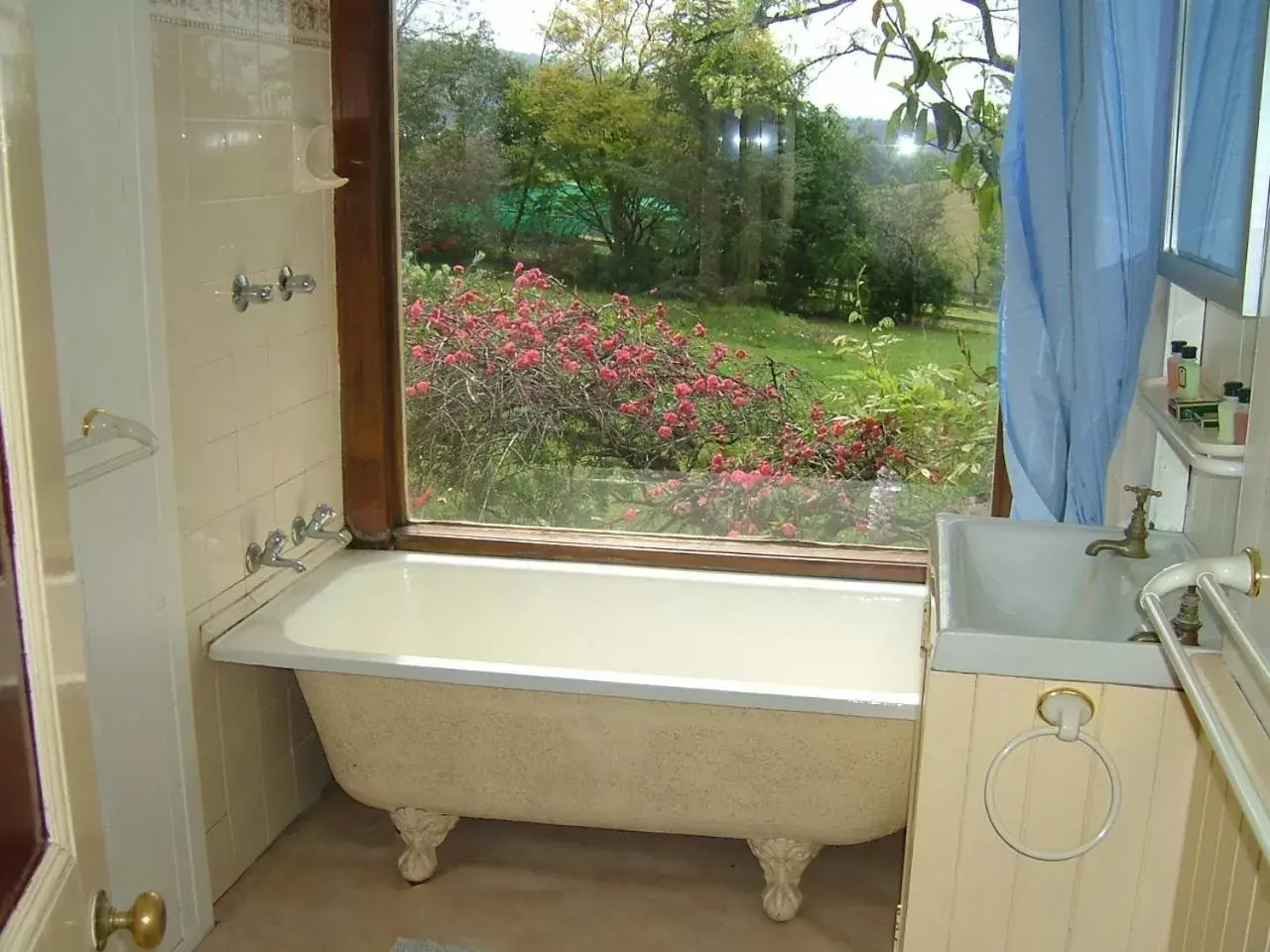 Bathroom in Hermitage Cottage