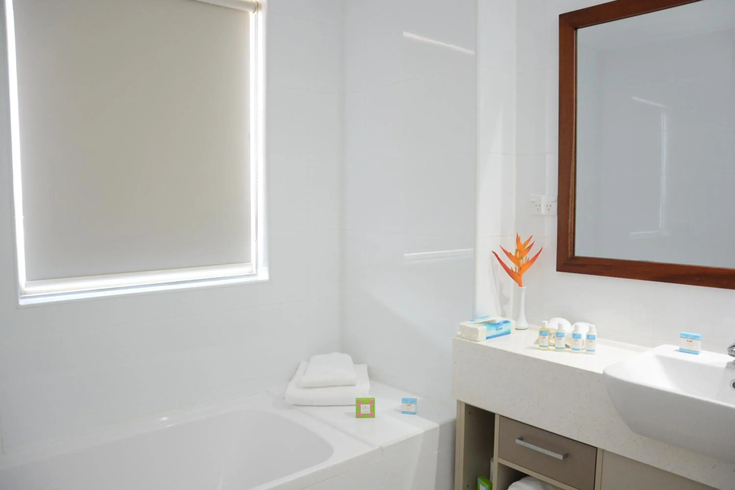 Bathroom in Ratsun Nadi Airport Apartment Hotel