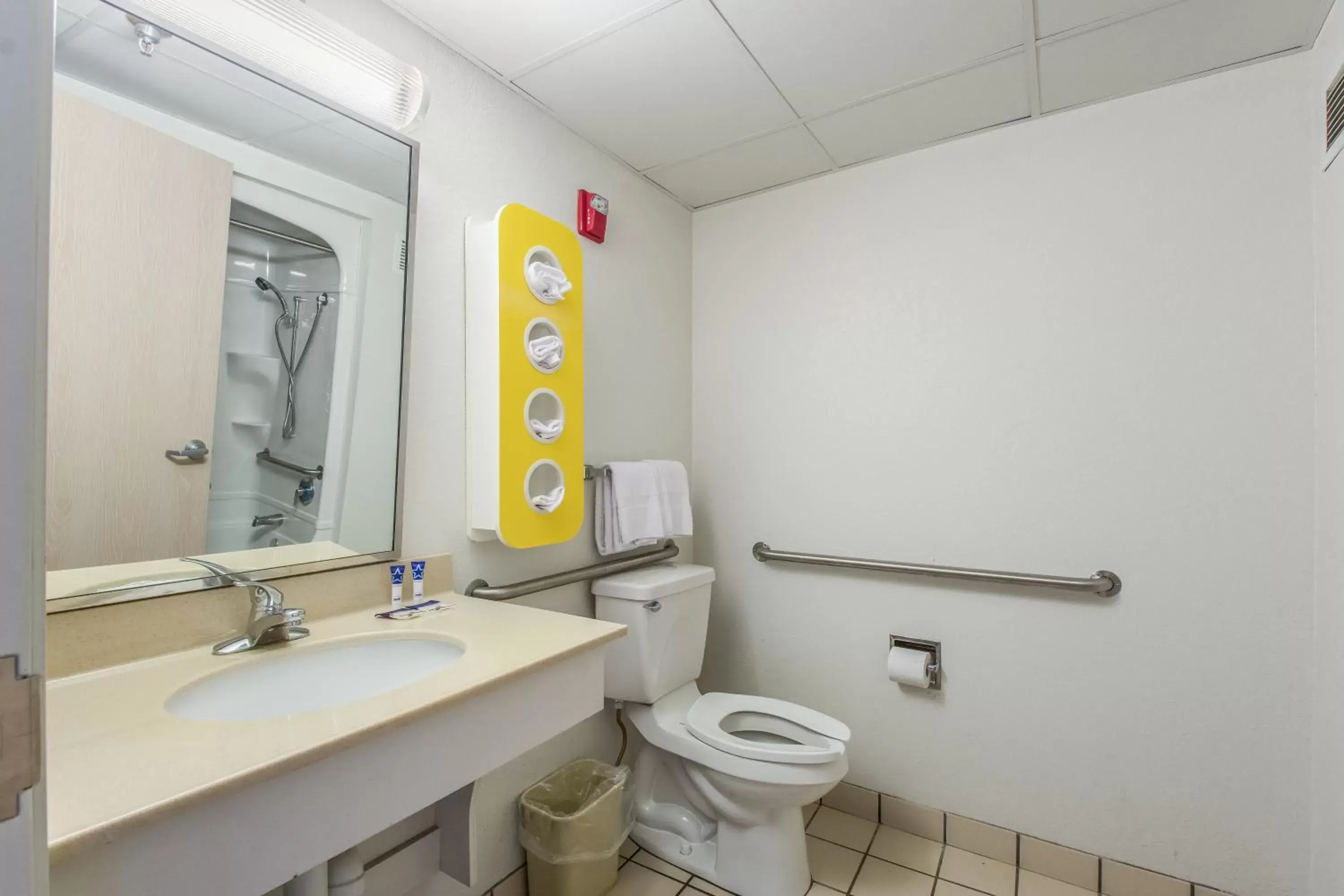 Bathroom in Americas Best Value Inn-Knoxville East