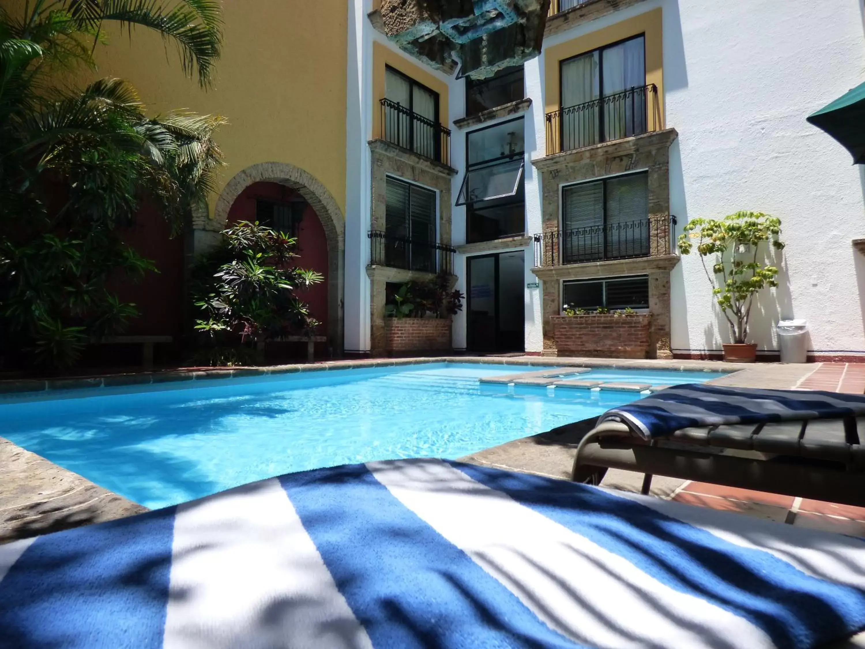 Swimming Pool in Hotel de Mendoza