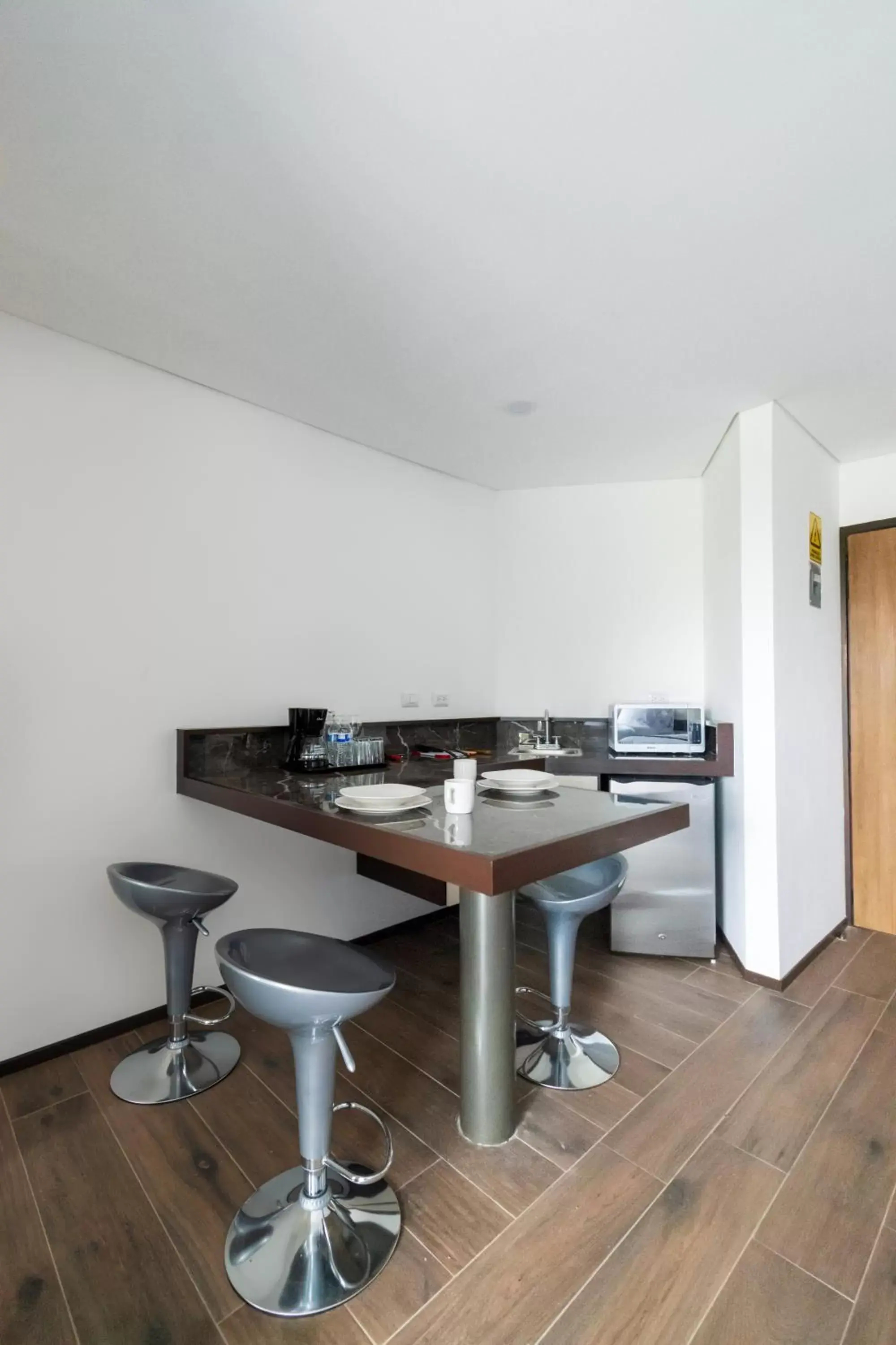 Dining area in Hotel Balcón del Parque