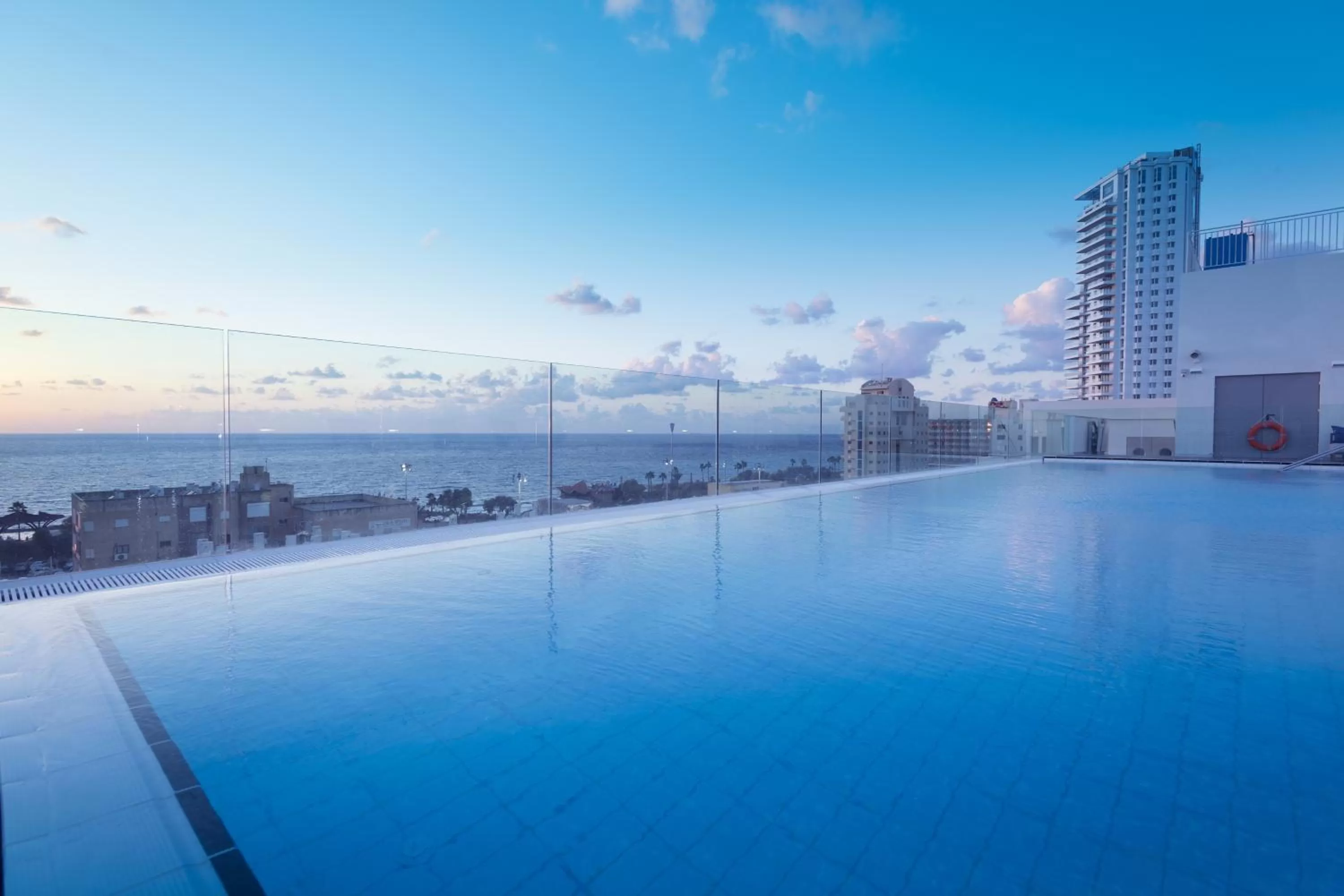 Swimming pool in Leonardo Plaza Netanya Hotel