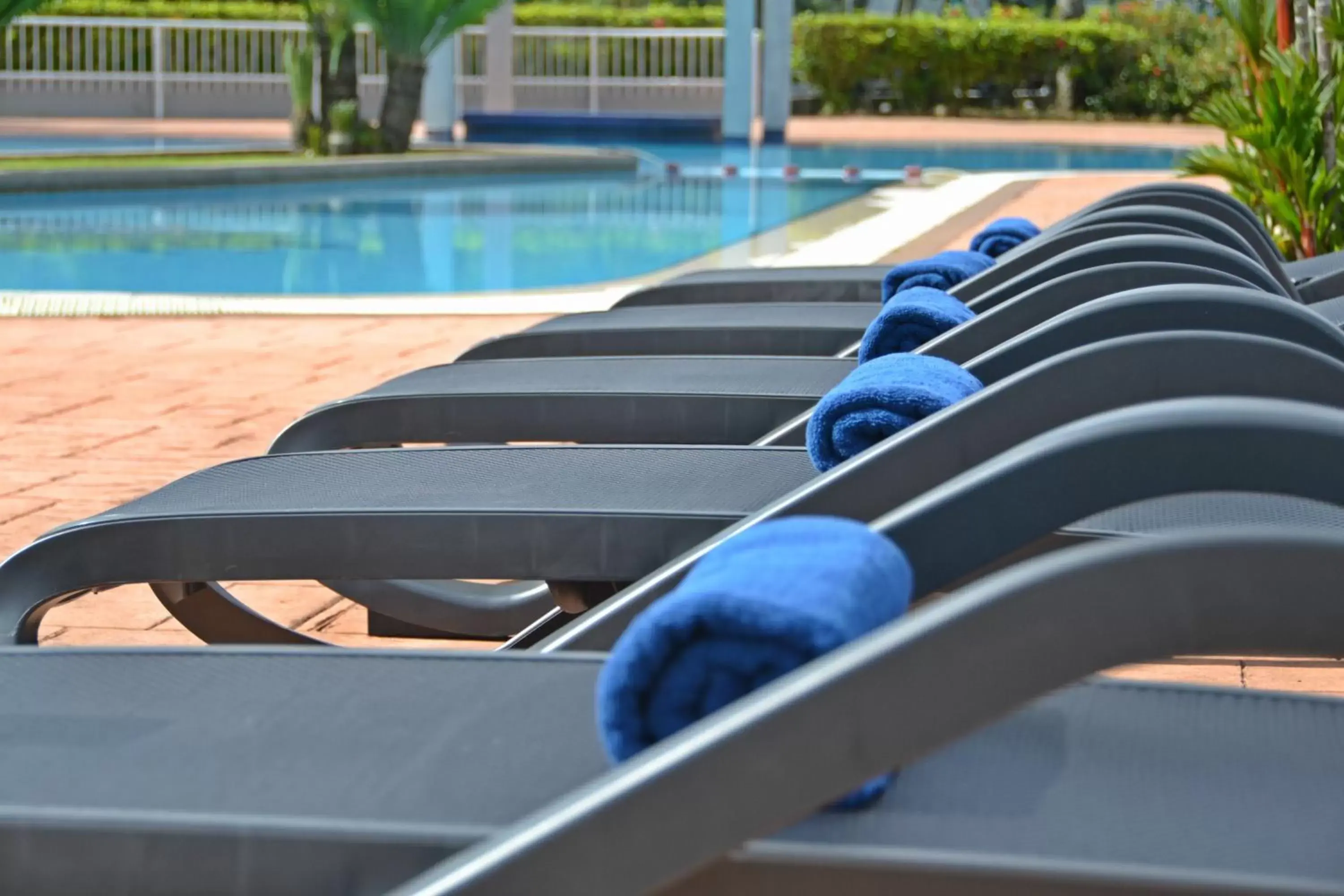 Swimming pool in Meru Suites at Meru Valley Resort