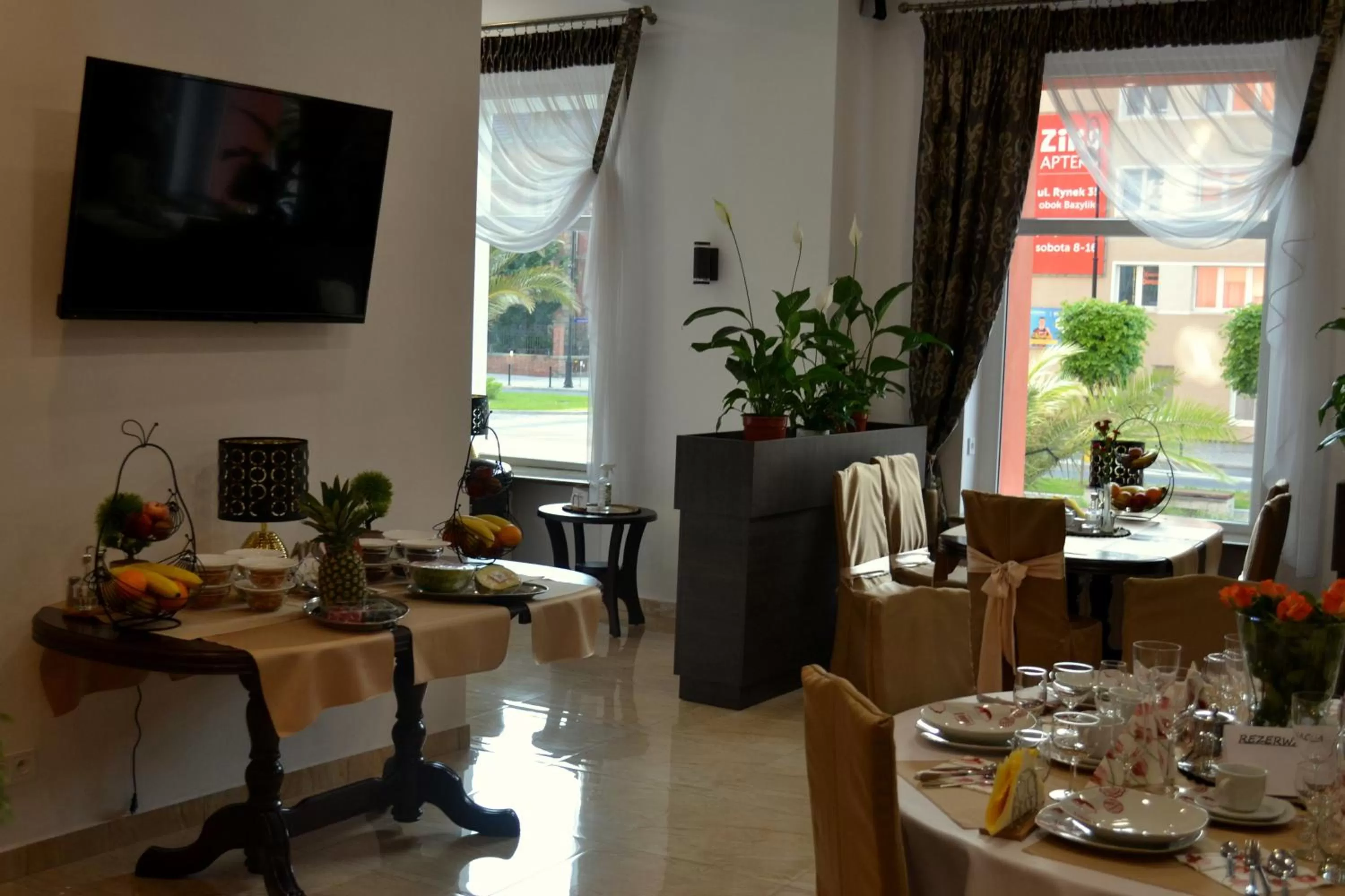 Restaurant/places to eat in Hotel Piast
