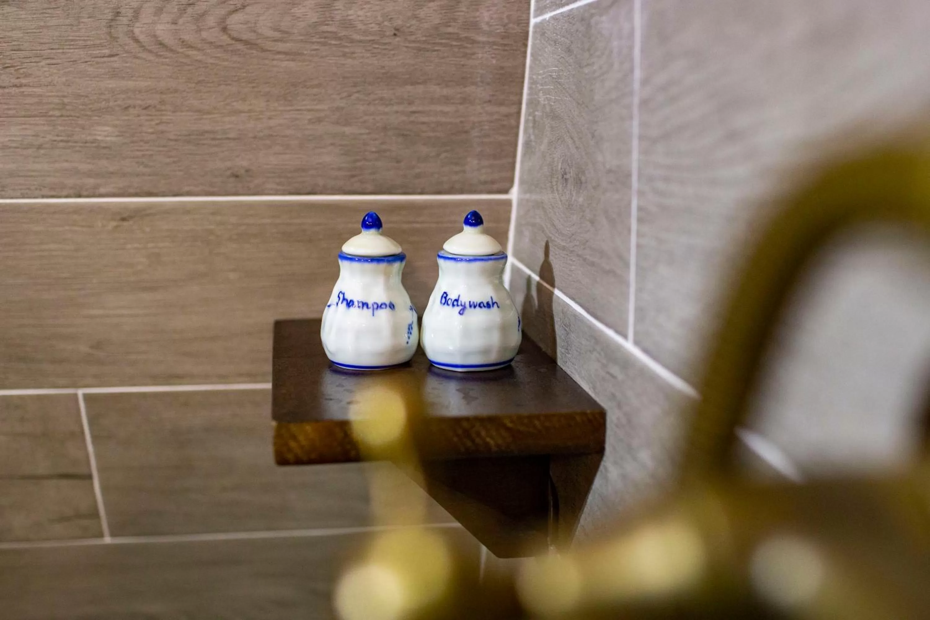 Bathroom in Bai Dinh Garden Resort & Spa