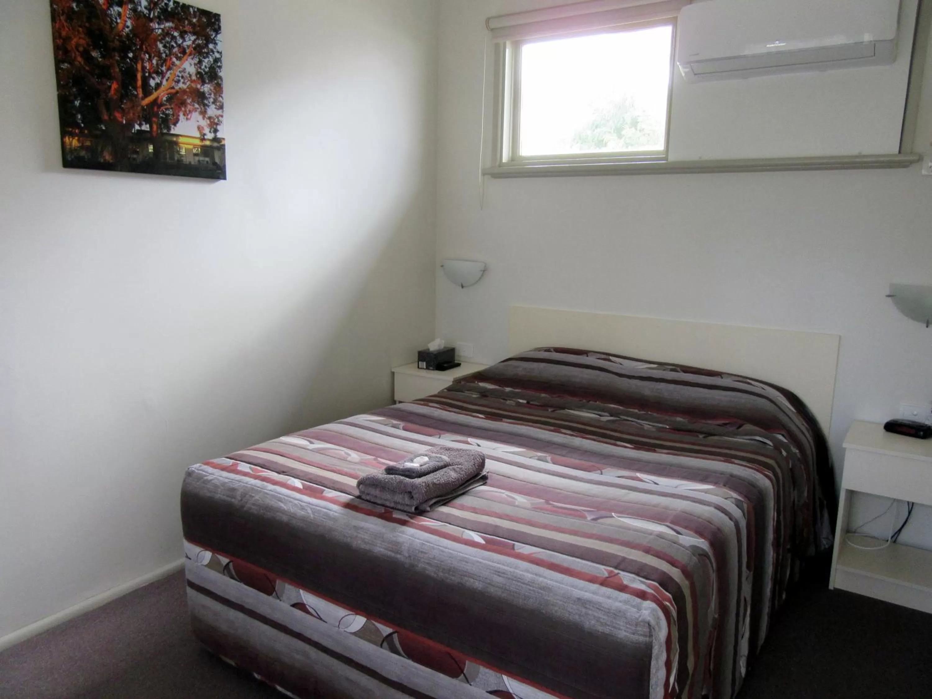 Double Room in The Highlander Motel - 24HR Check In