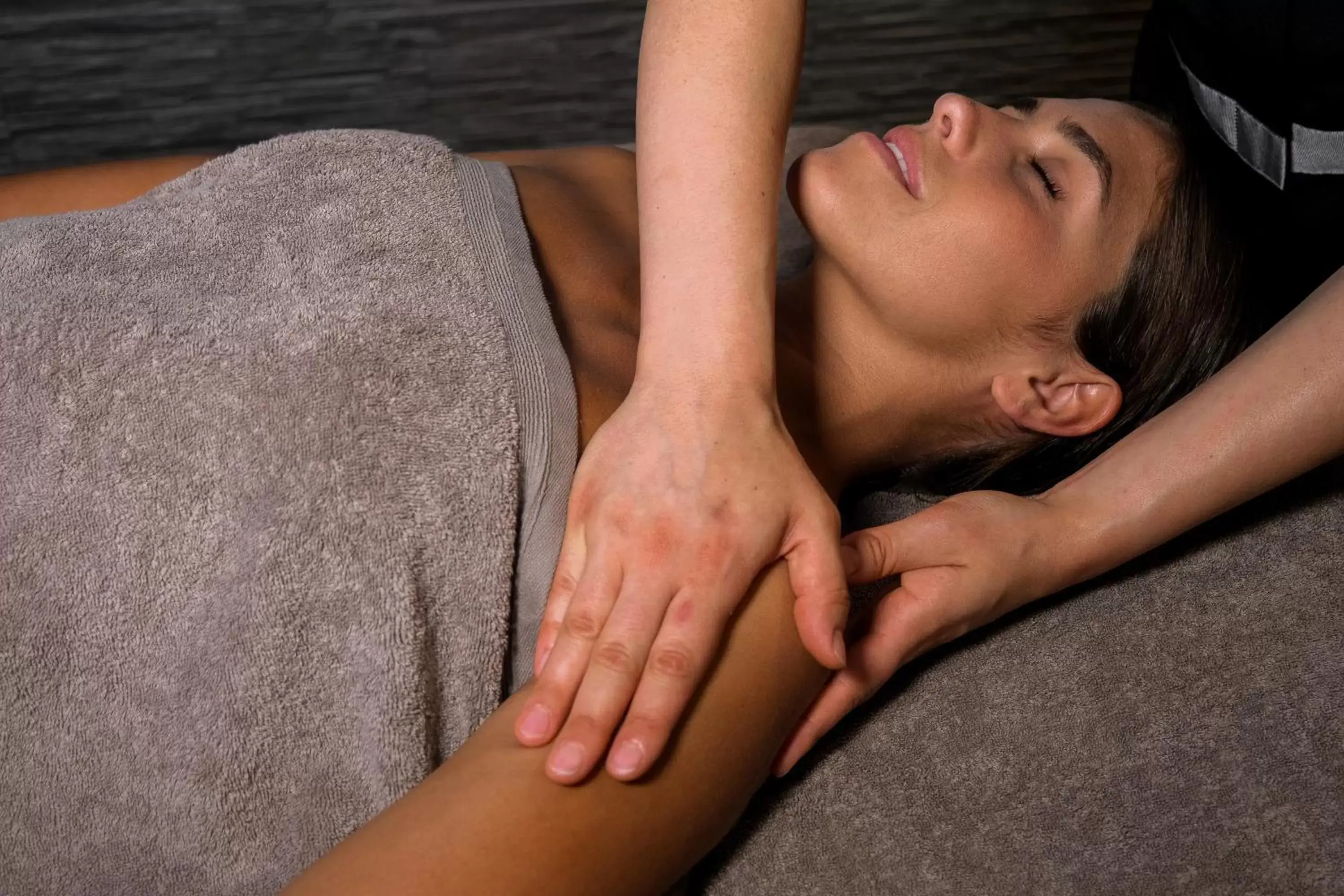 Massage in Thalazur Cabourg - Hôtel & Spa